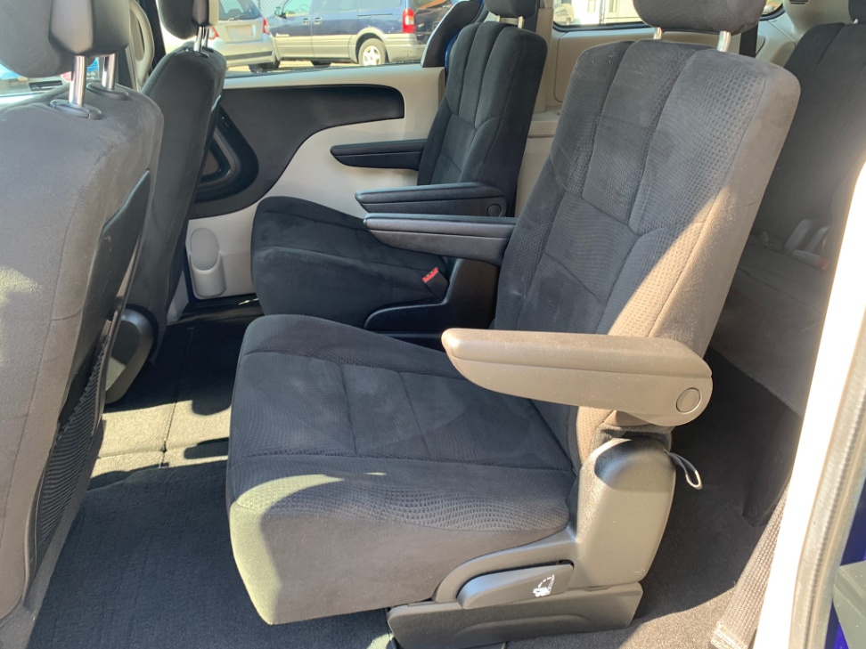 /enixmotorsportltd/2013-Dodge-GrandCaravan-11752320692652884.jpg