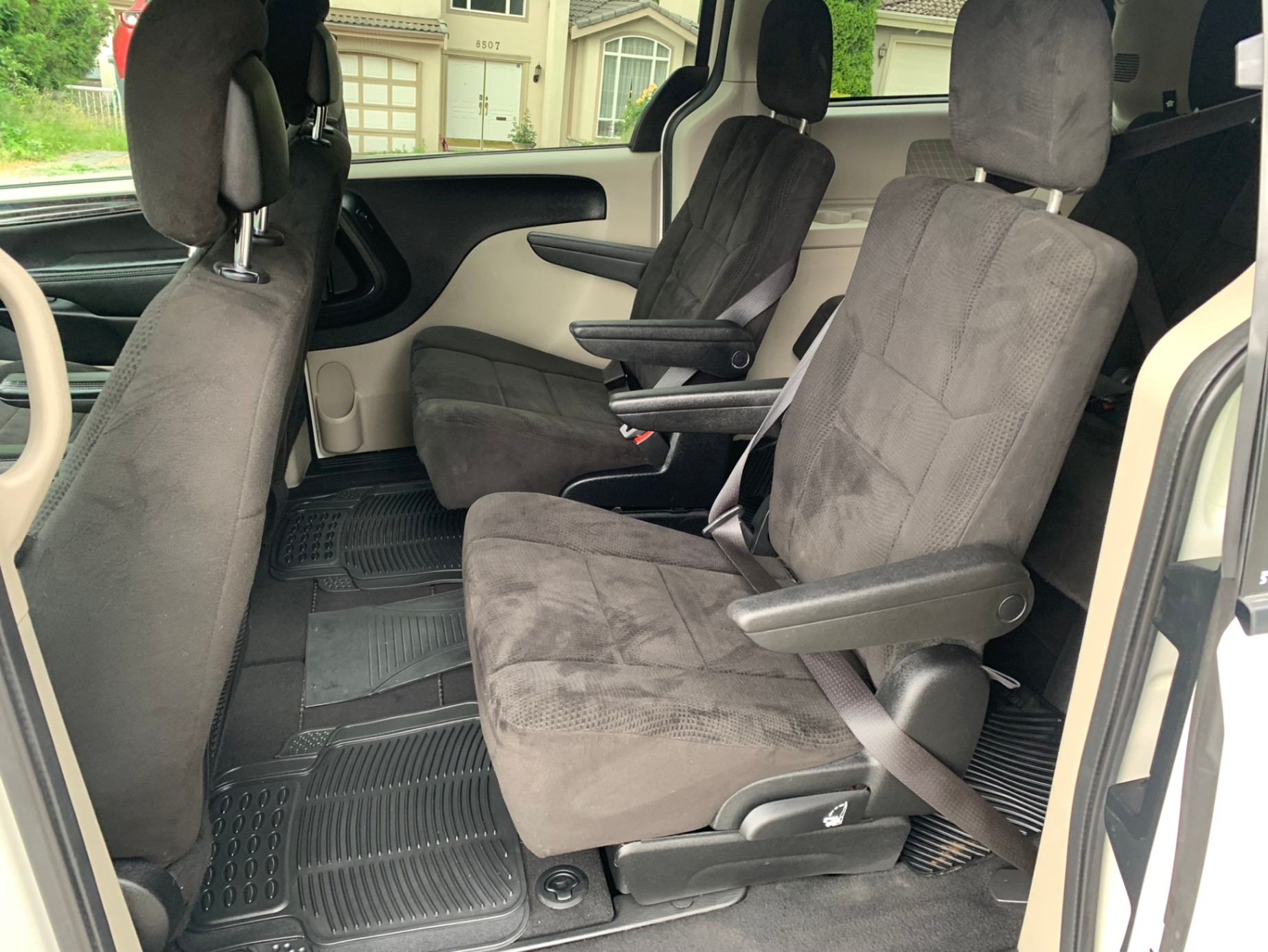 /enixmotorsportltd/2013-Dodge-GrandCaravan-16707730303828616.jpg