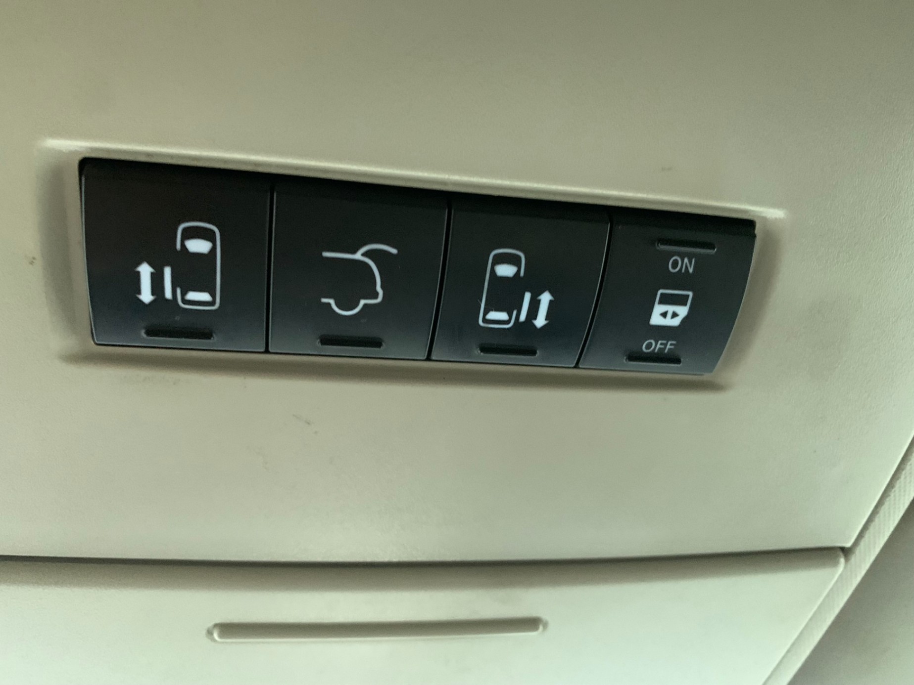 /enixmotorsportltd/2013-Dodge-GrandCaravan-590676052636433.jpg