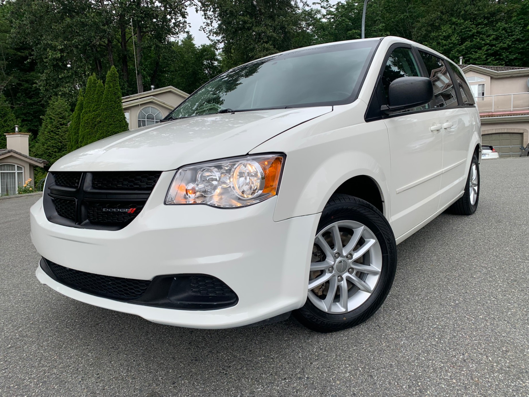 /enixmotorsportltd/2013-Dodge-GrandCaravan-6022320050411025.jpg