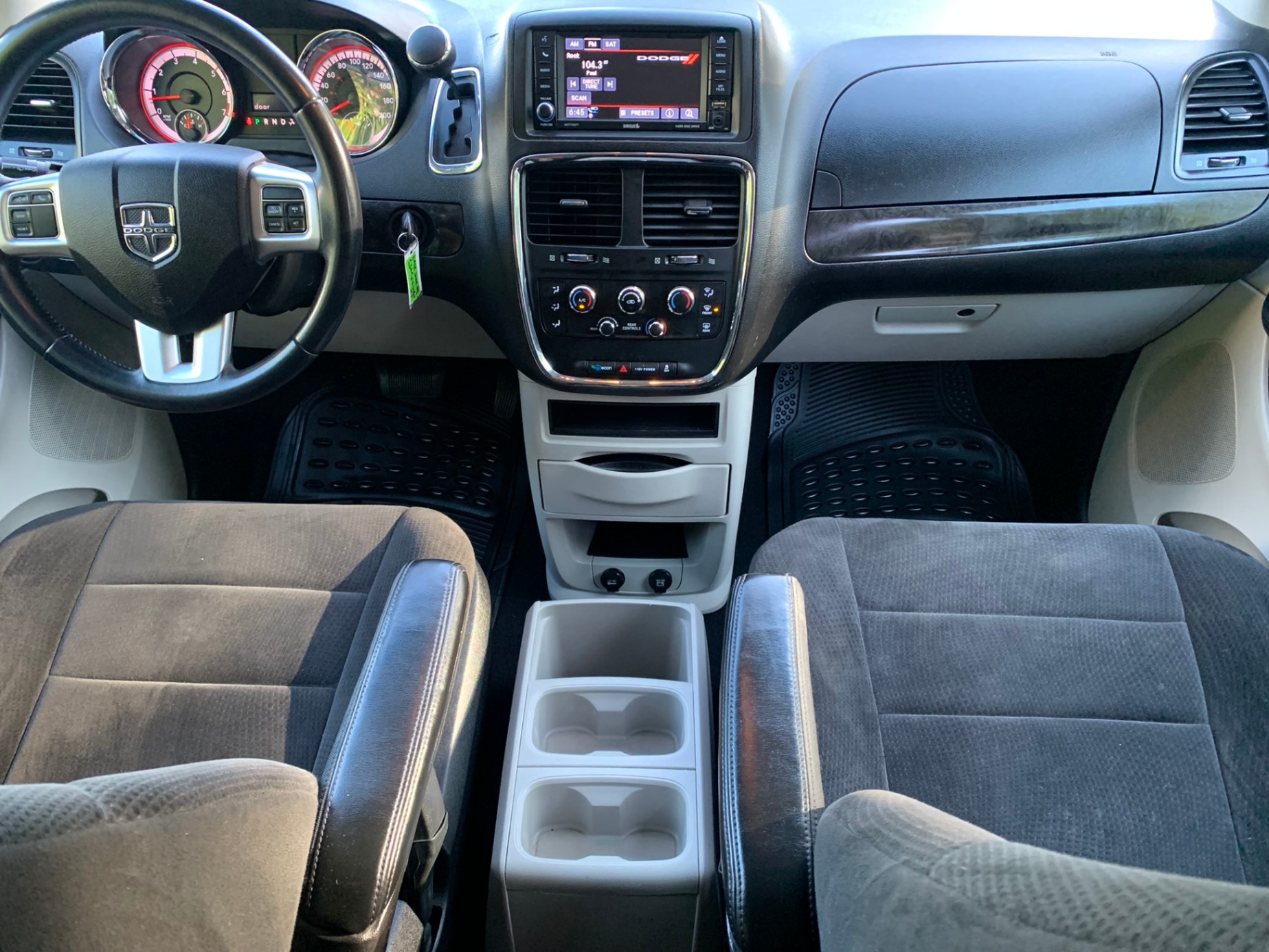 /enixmotorsportltd/2013-Dodge-GrandCaravan-8387622545349382.jpg