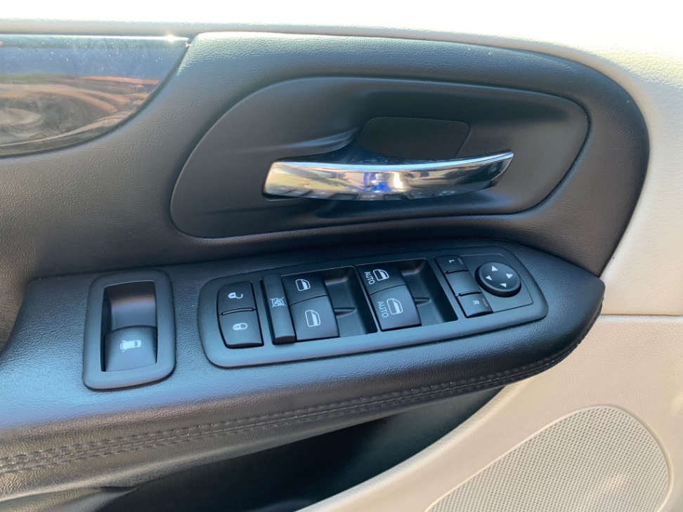/enixmotorsportltd/2013-Dodge-GrandCaravan-8922233370673649.jpg