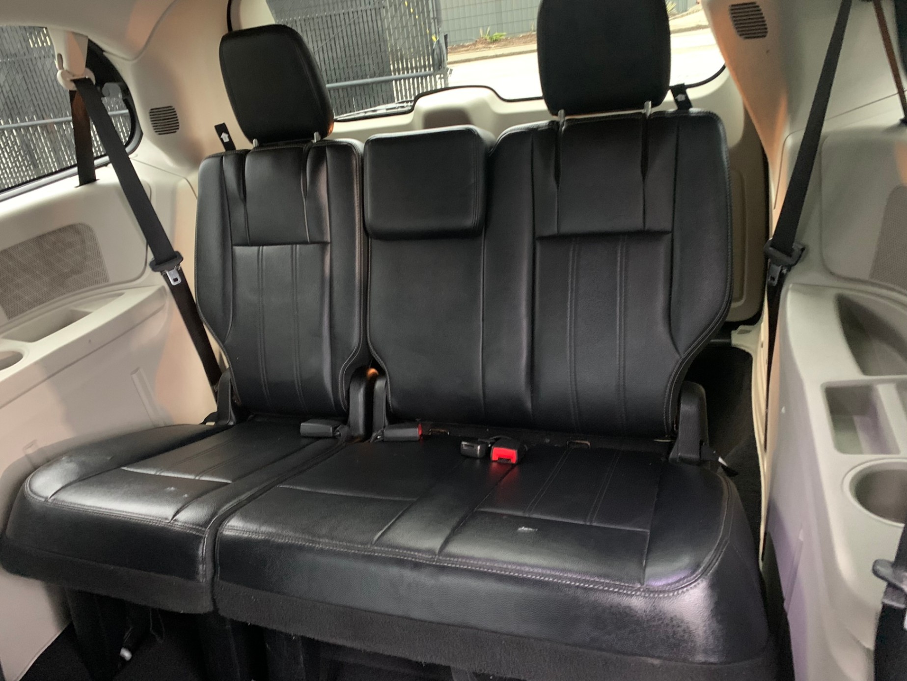/enixmotorsportltd/2013-Dodge-GrandCaravan-8937557101536295.jpg