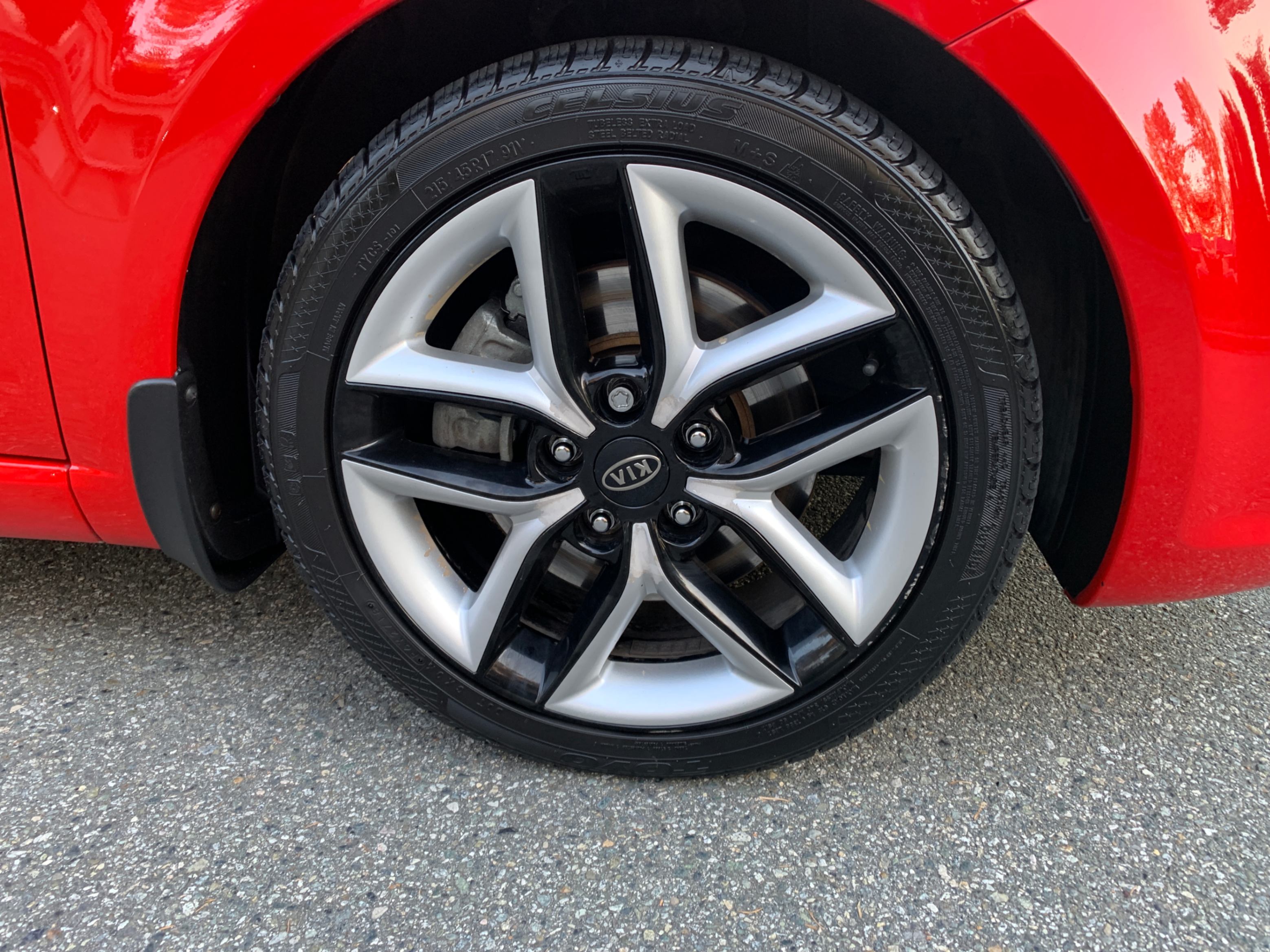 /enixmotorsportltd/2013-Kia-ForteKoup-21312109906252785.jpg