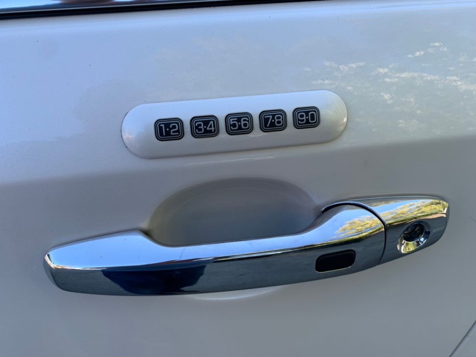 /enixmotorsportltd/2013-Lincoln-MKX-19239932987069386.jpg