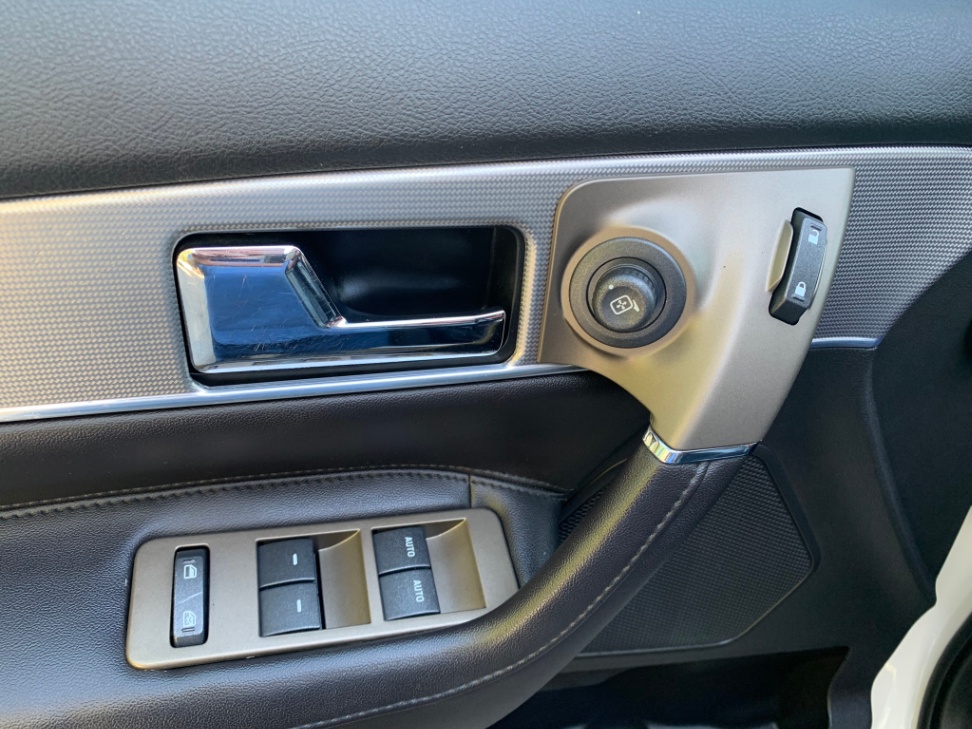 /enixmotorsportltd/2013-Lincoln-MKX-6488198783199519.jpg