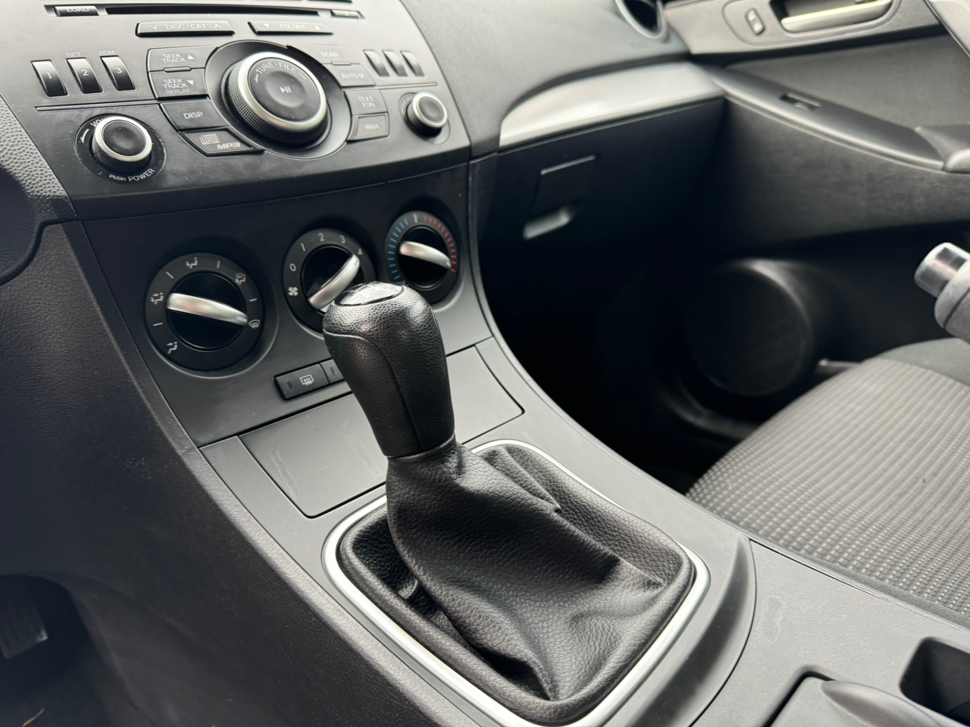 /enixmotorsportltd/2013-Mazda-Mazda3-5000437291137649.jpg