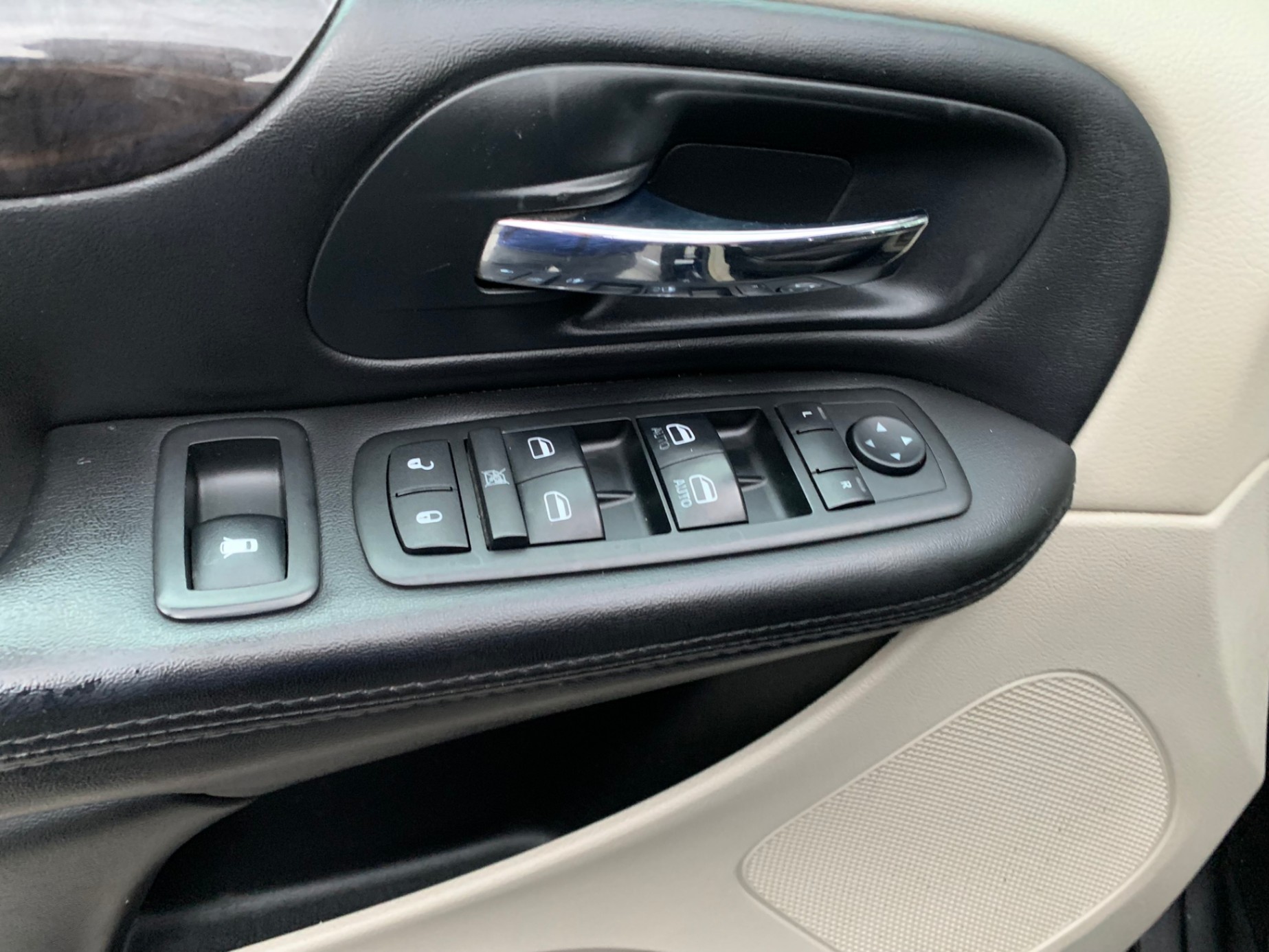 /enixmotorsportltd/2014-Dodge-GrandCaravan-004476500378746806.jpg