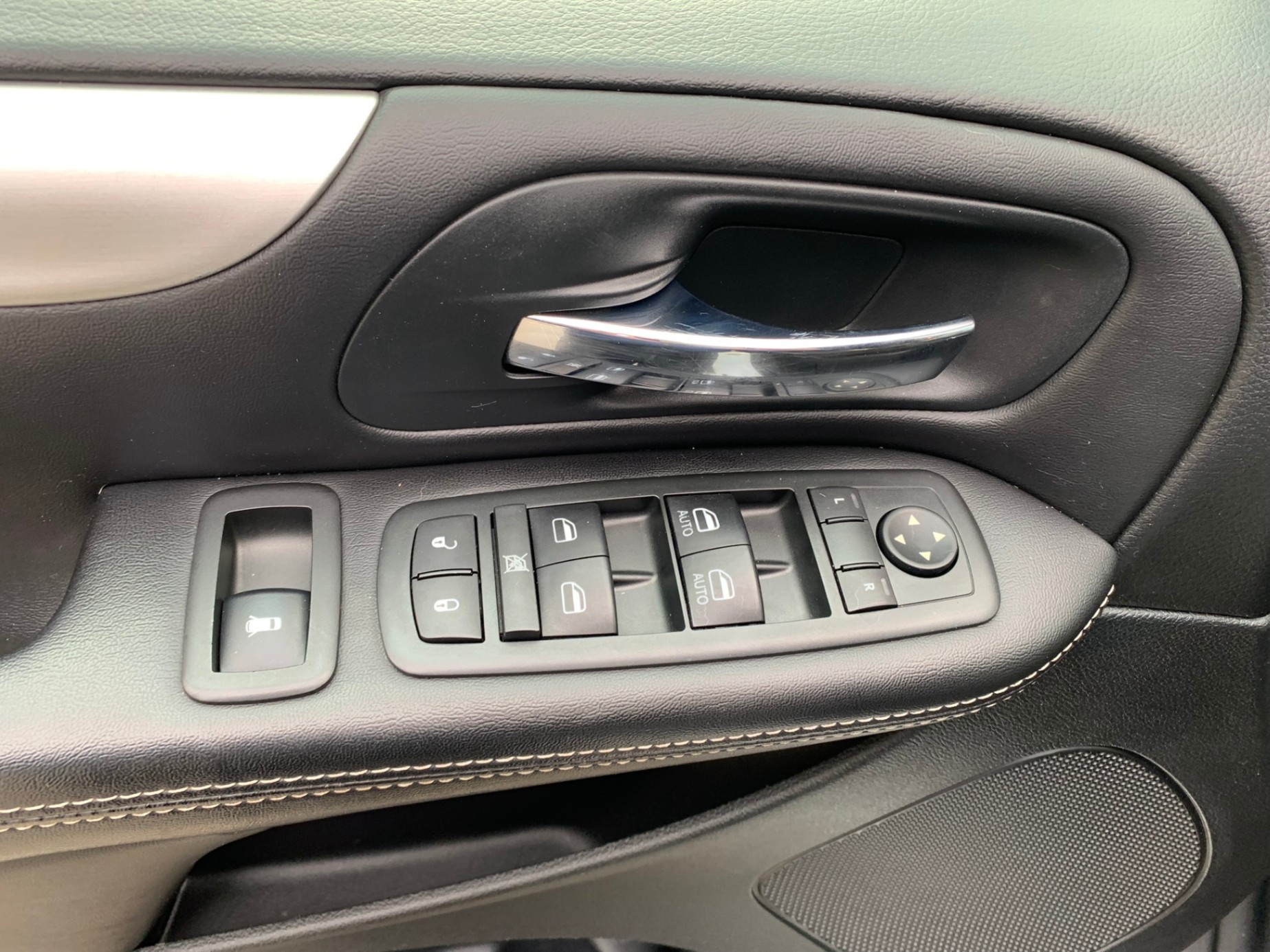 /enixmotorsportltd/2014-Dodge-GrandCaravan-6865797539534244.jpg