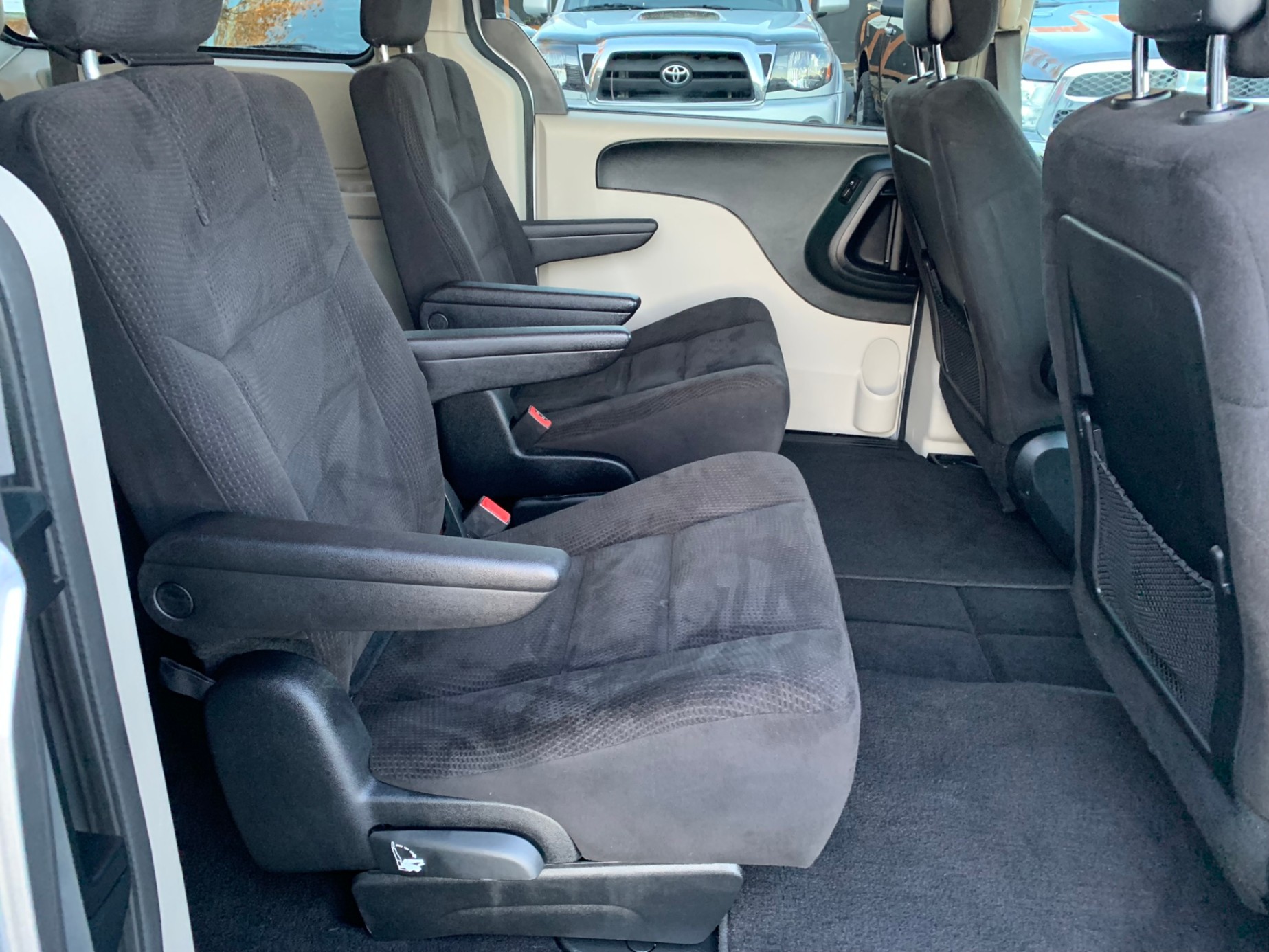 /enixmotorsportltd/2014-Dodge-GrandCaravan-7957206683669458.jpg