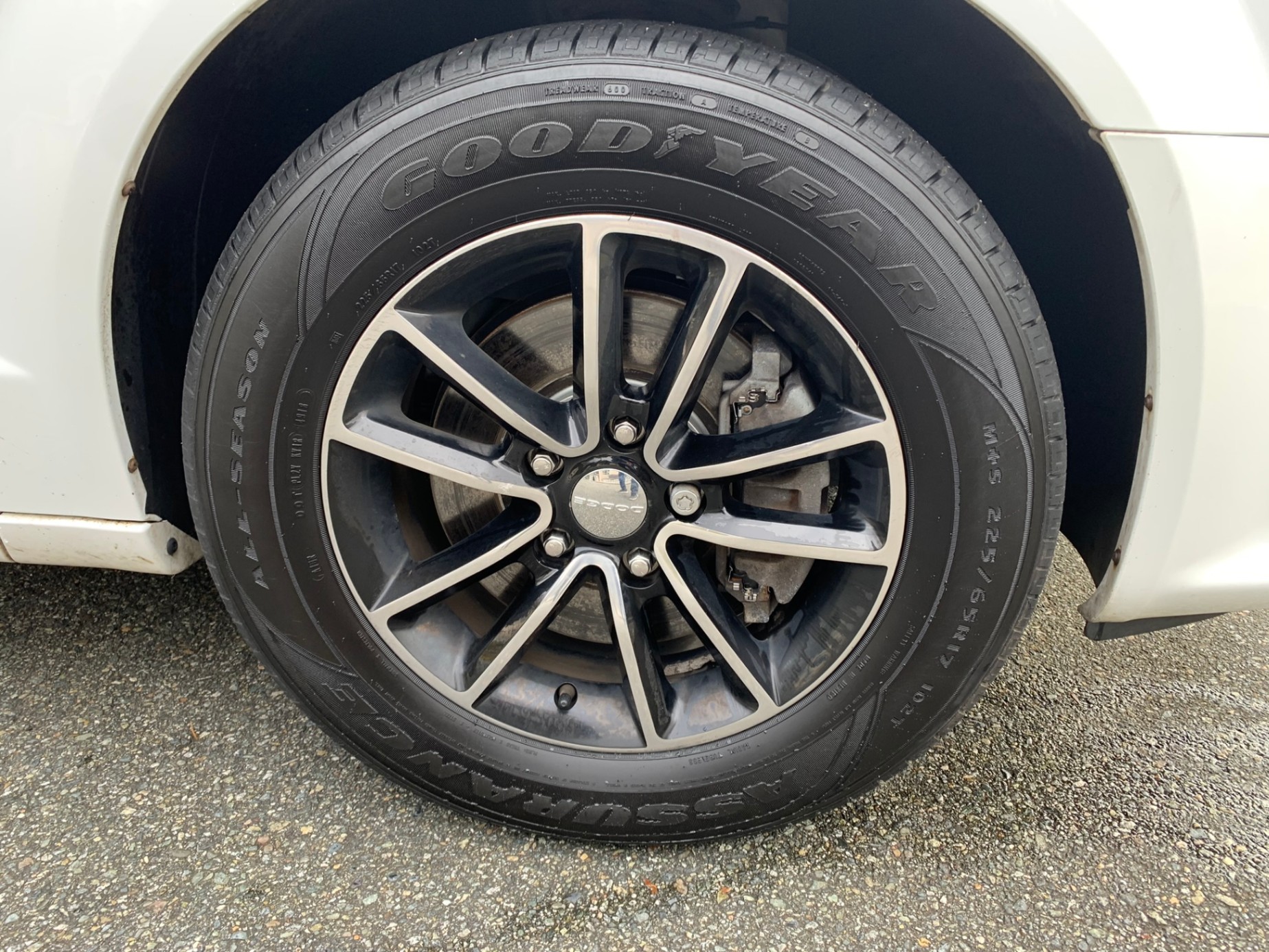 /enixmotorsportltd/2014-Dodge-GrandCaravan-9231765910935781.jpg