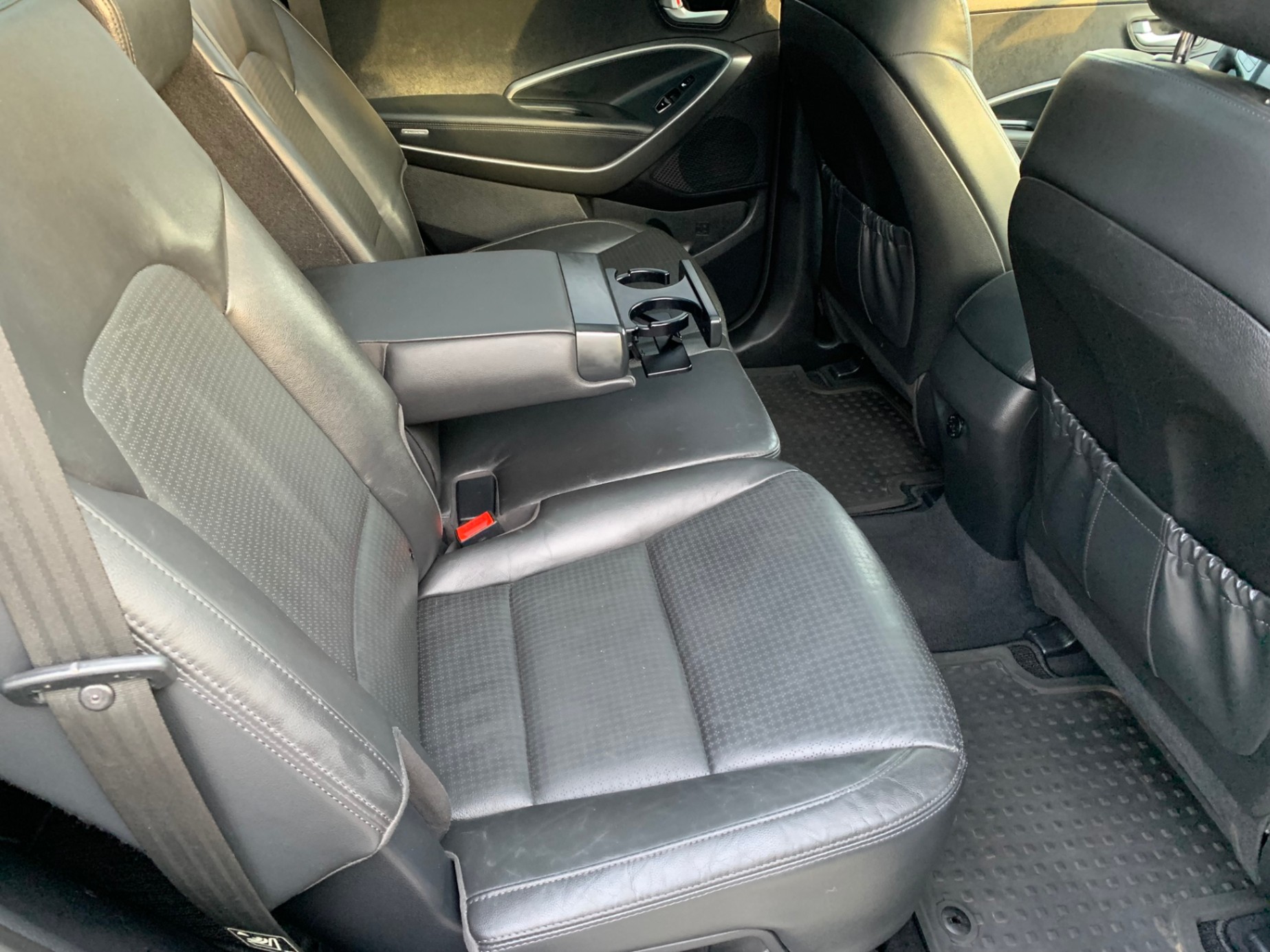 /enixmotorsportltd/2014-Hyundai-SantaFe-0683370928989353.jpg