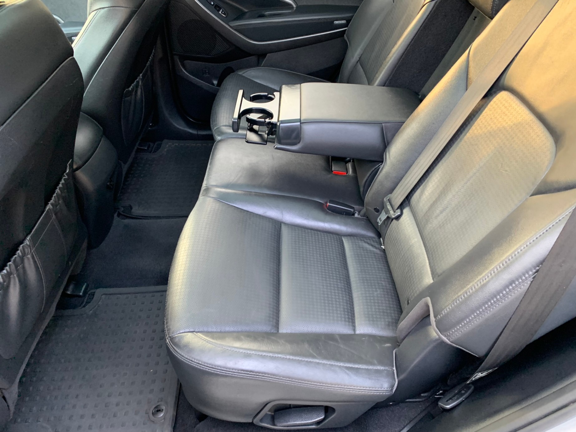/enixmotorsportltd/2014-Hyundai-SantaFe-9984041480098018.jpg