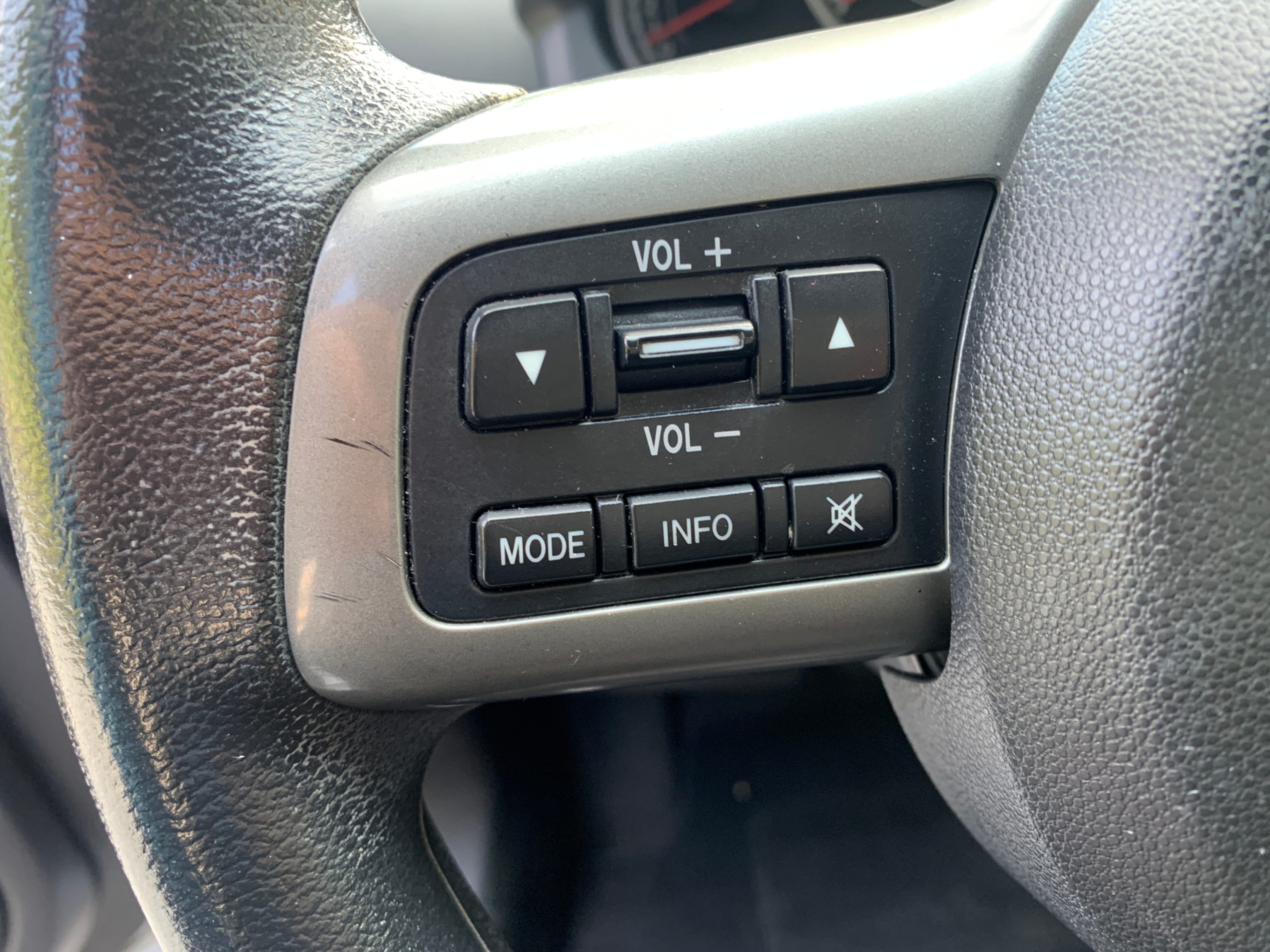 /enixmotorsportltd/2014-Mazda-Mazda2-15529864029615137.jpg