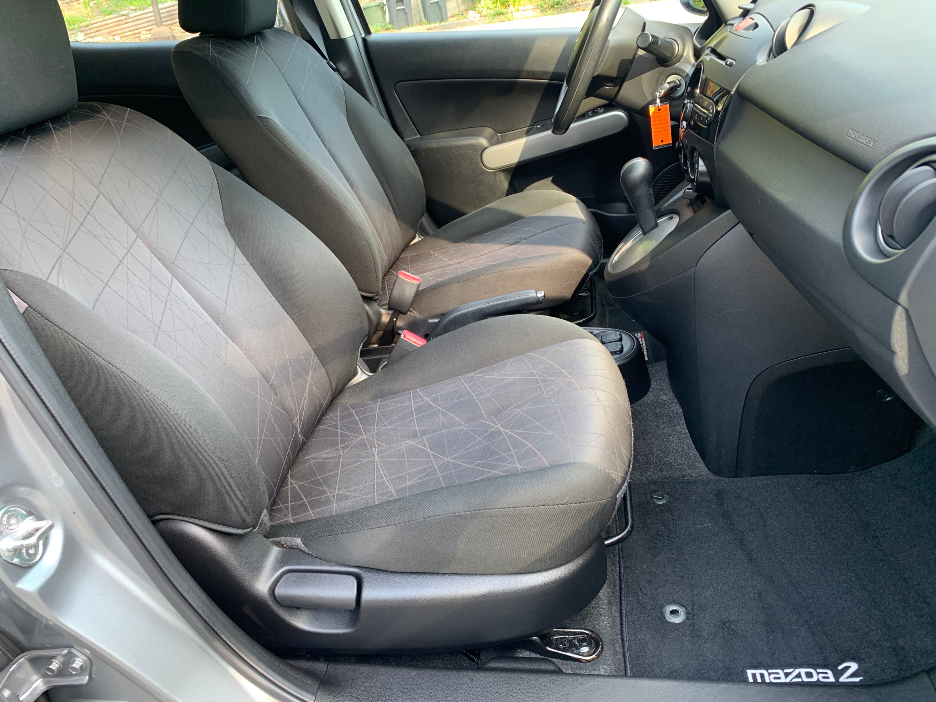 /enixmotorsportltd/2014-Mazda-Mazda2-6586899931559476.jpg