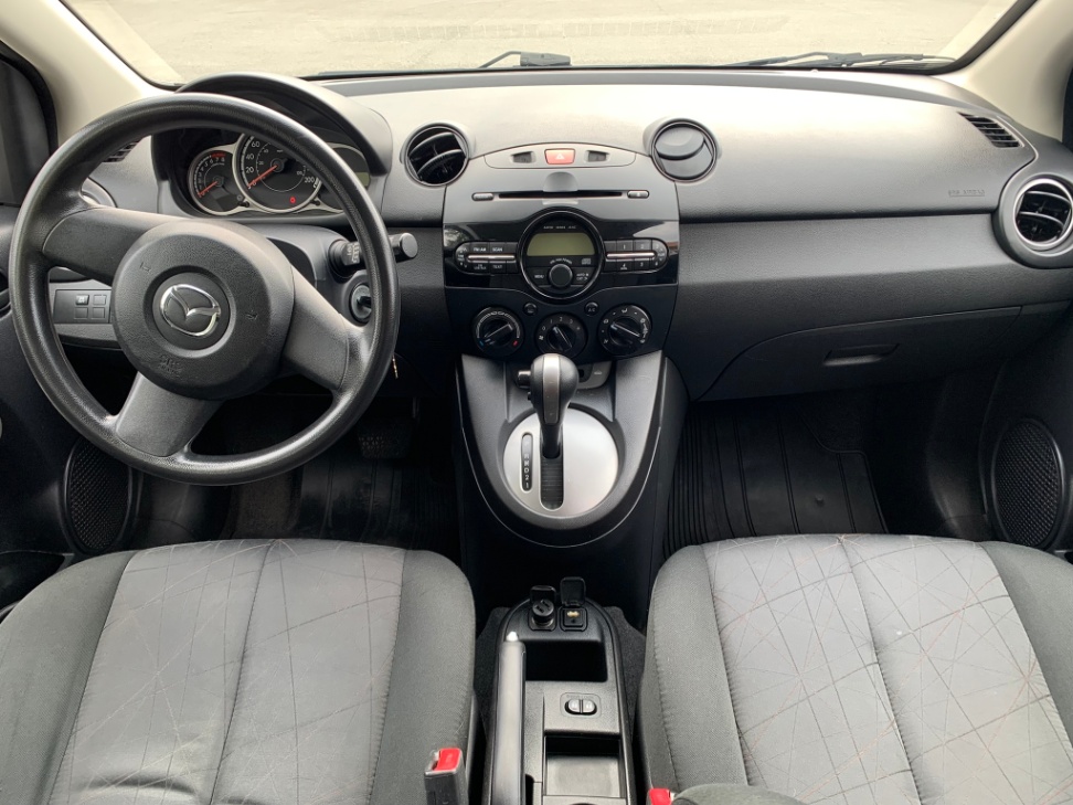 /enixmotorsportltd/2014-Mazda-Mazda2-6790042395230835.jpg