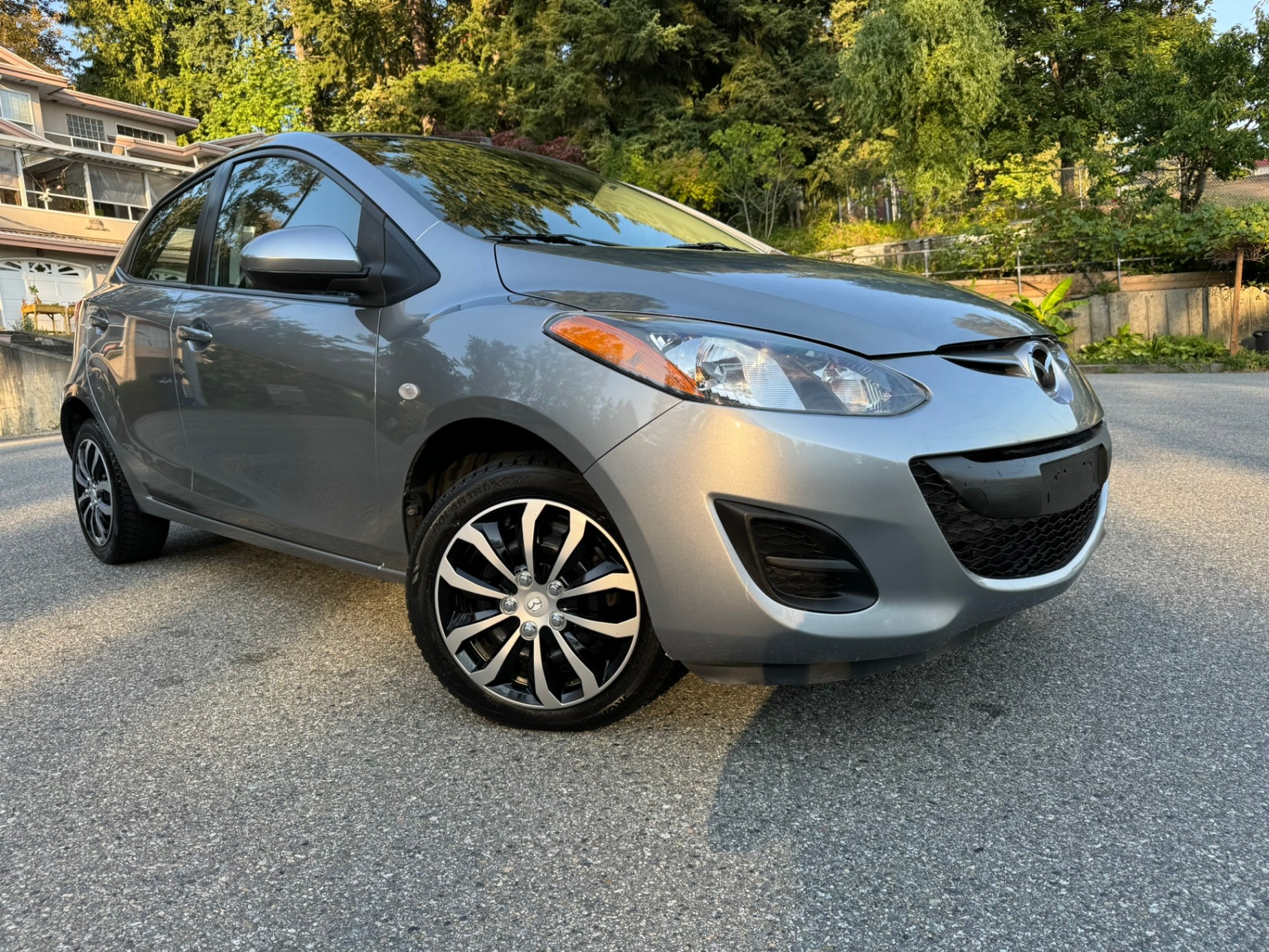 /enixmotorsportltd/2014-Mazda-Mazda2-7855376181775229.jpg