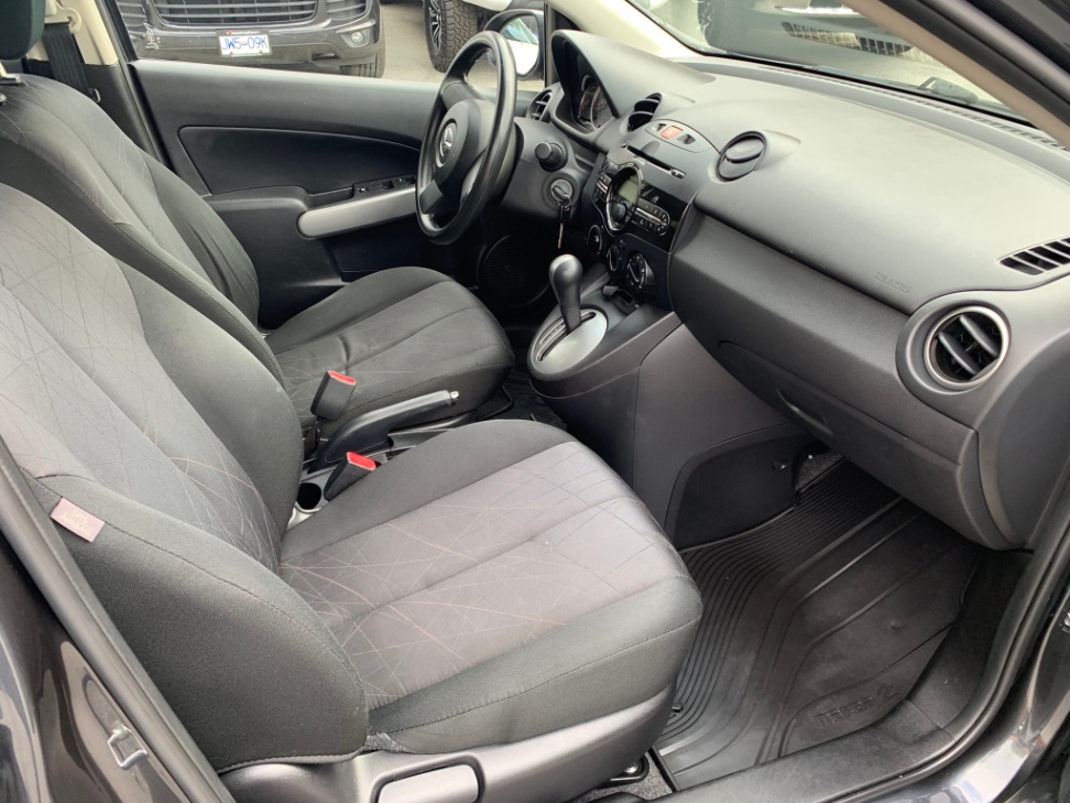 /enixmotorsportltd/2014-Mazda-Mazda2-8070620694645665.jpg