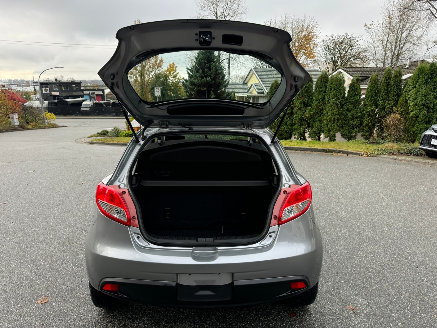 /enixmotorsportltd/2014-Mazda-Mazda2-8471553067928377.jpg