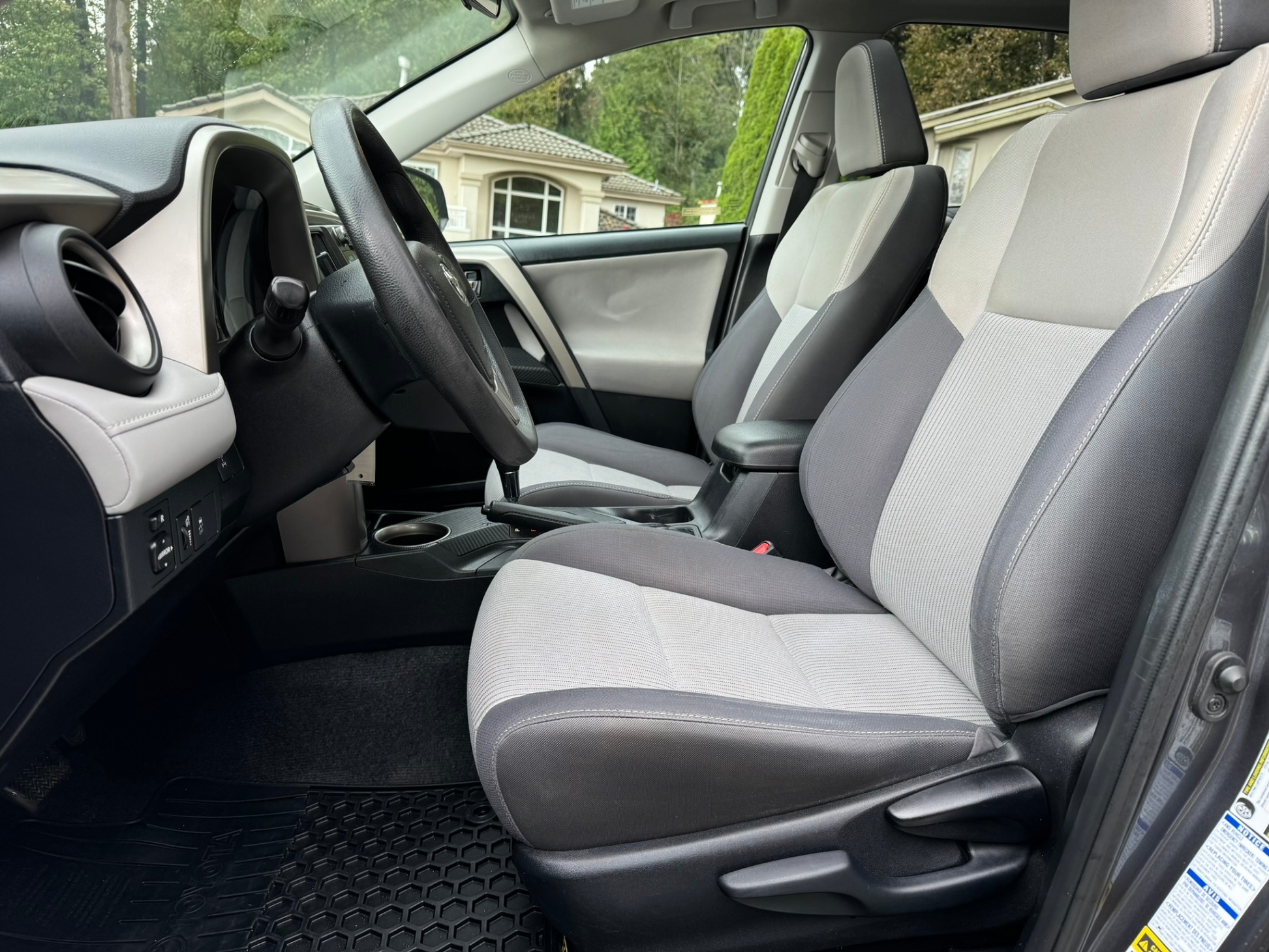 /enixmotorsportltd/2014-Toyota-RAV4-0556924084778847.jpg