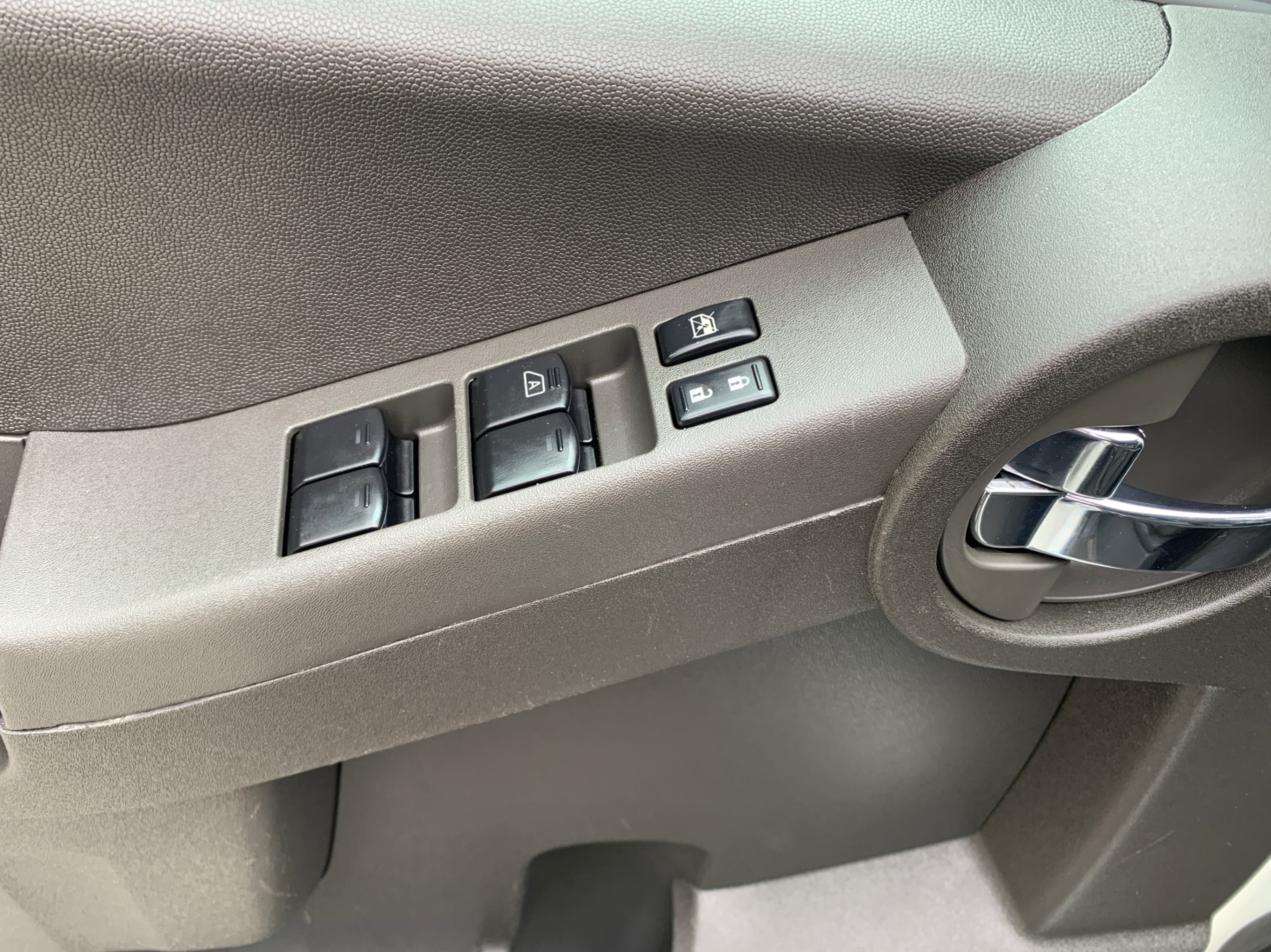 /enixmotorsportltd/2015-Nissan-Xterra-22986571387272048.jpg