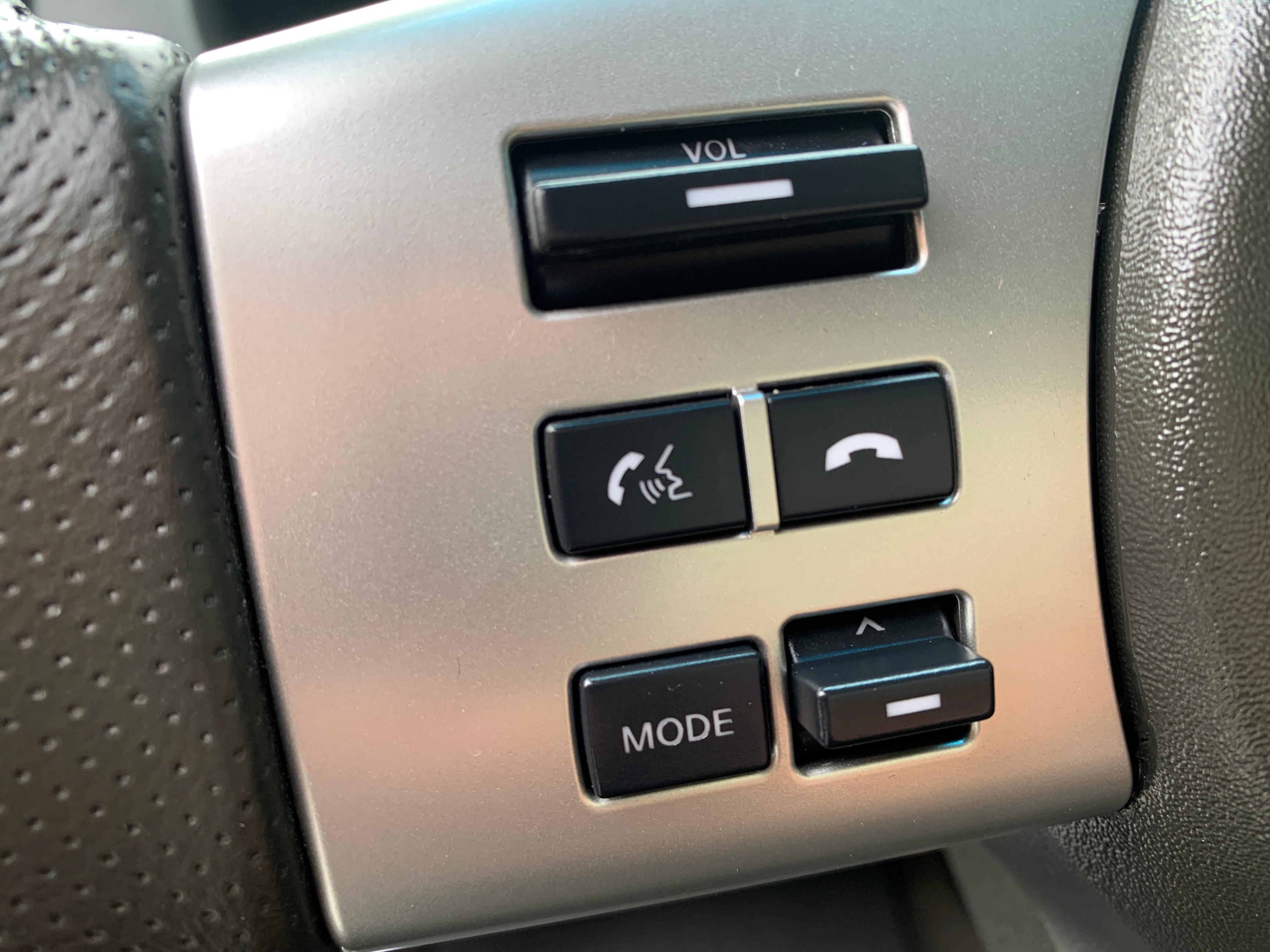 /enixmotorsportltd/2015-Nissan-Xterra-9331256909290451.jpg