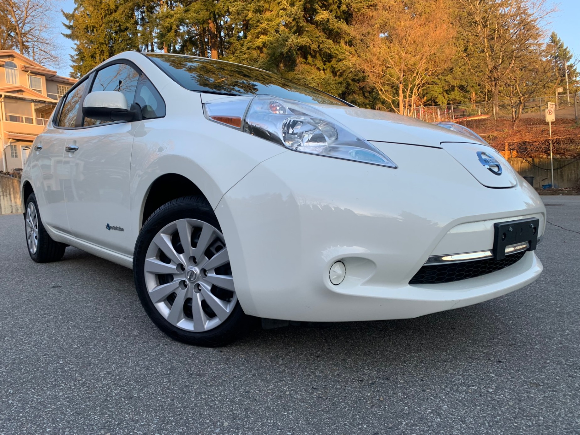 /enixmotorsportltd/2017-Nissan-LEAF-48252195581397994.jpg