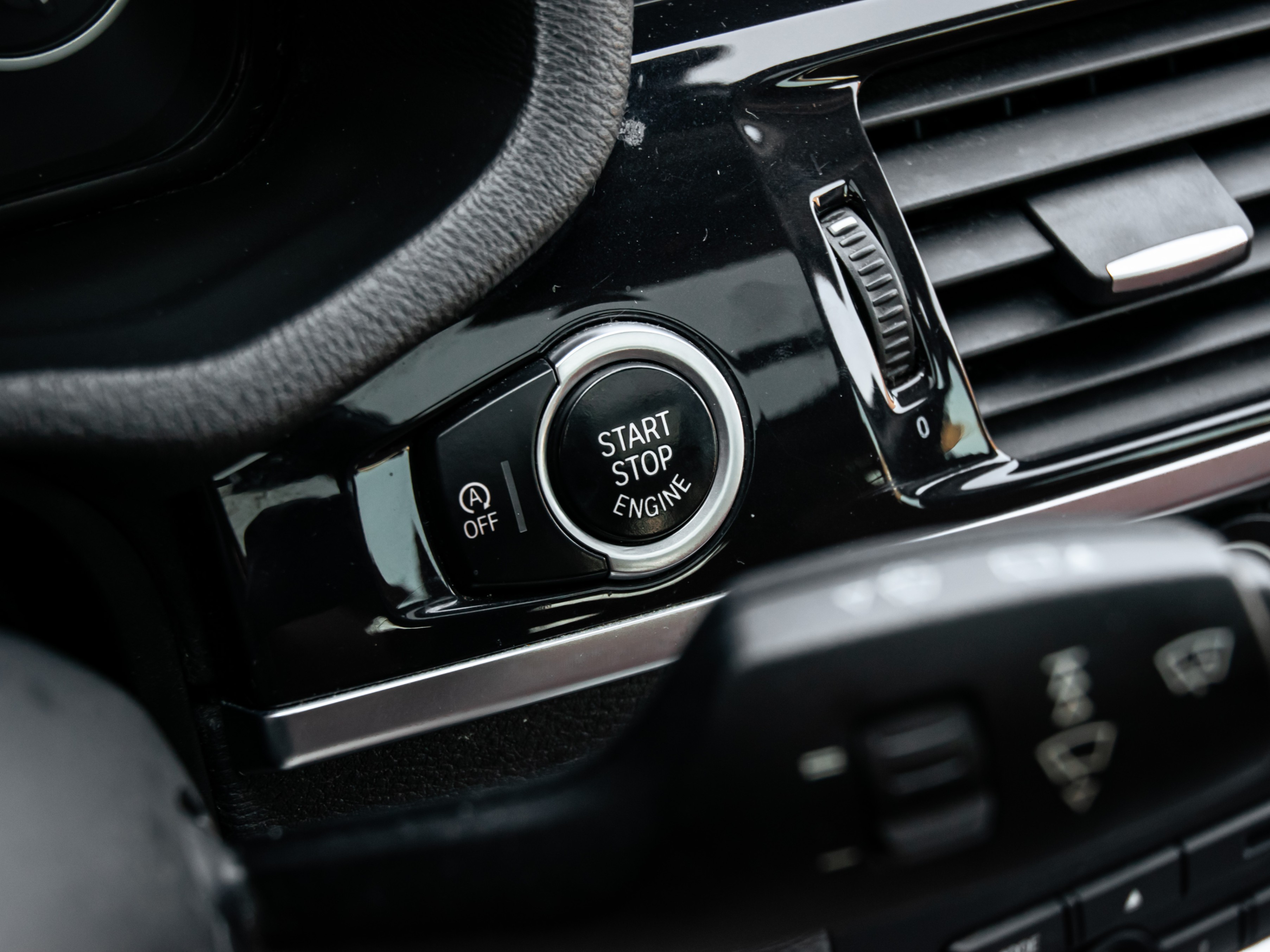 /firstgearmotorcar/2013-BMW-X3-963207418302356.jpg