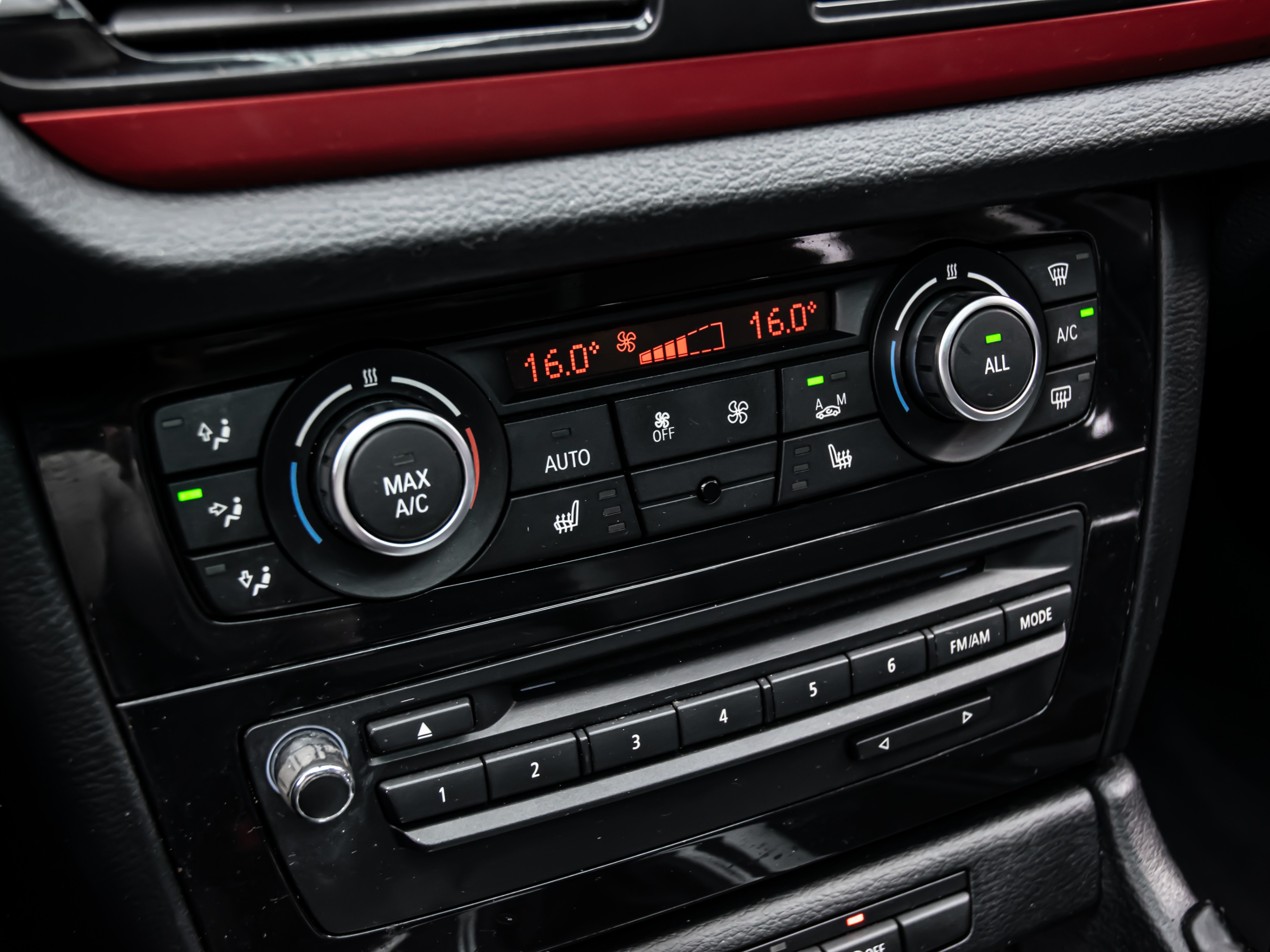 /firstgearmotorcar/2015-BMW-X1-277361280652461.jpg