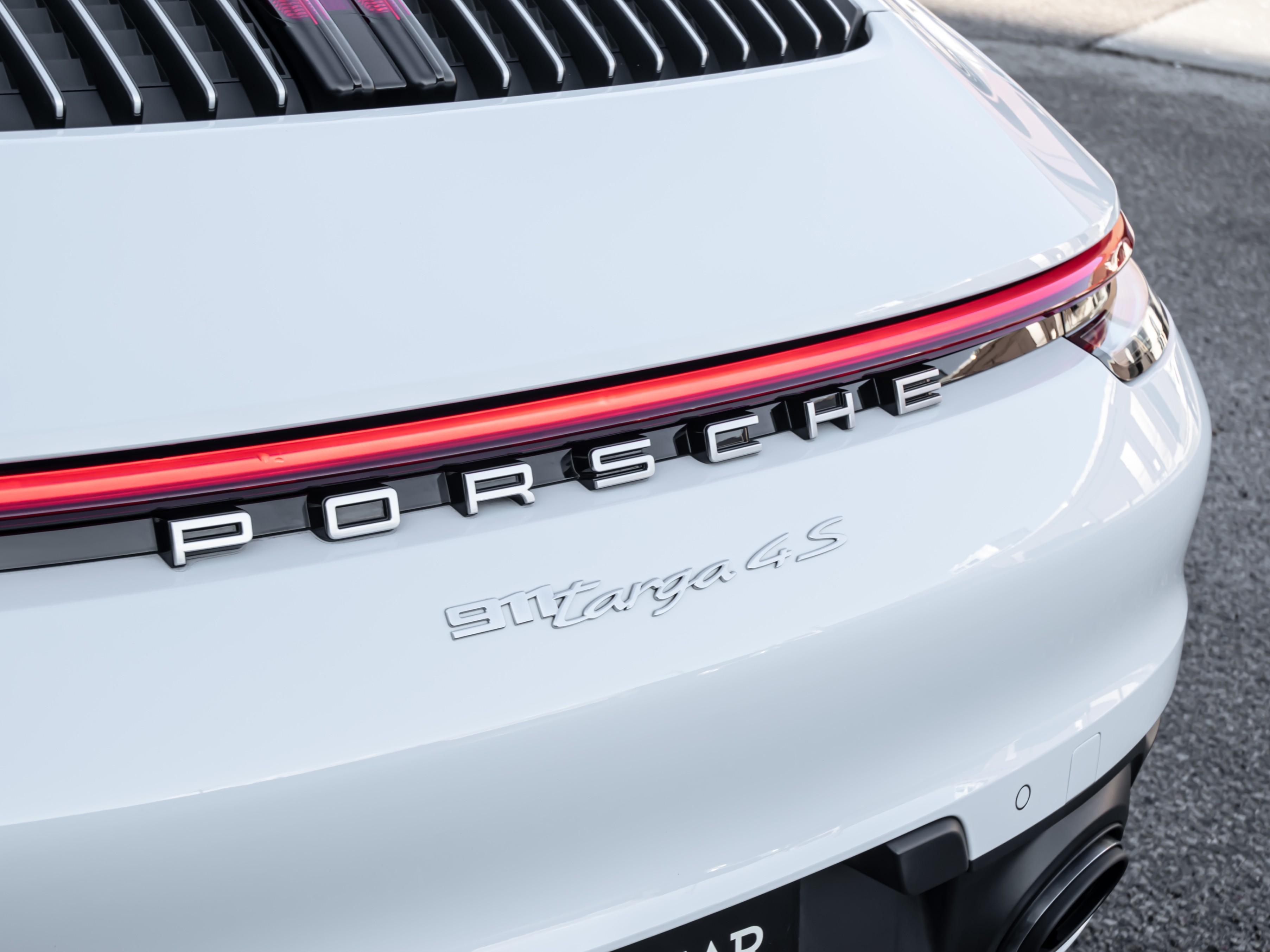 /firstgearmotorcar/2021-Porsche-911-3094515521054886.jpg
