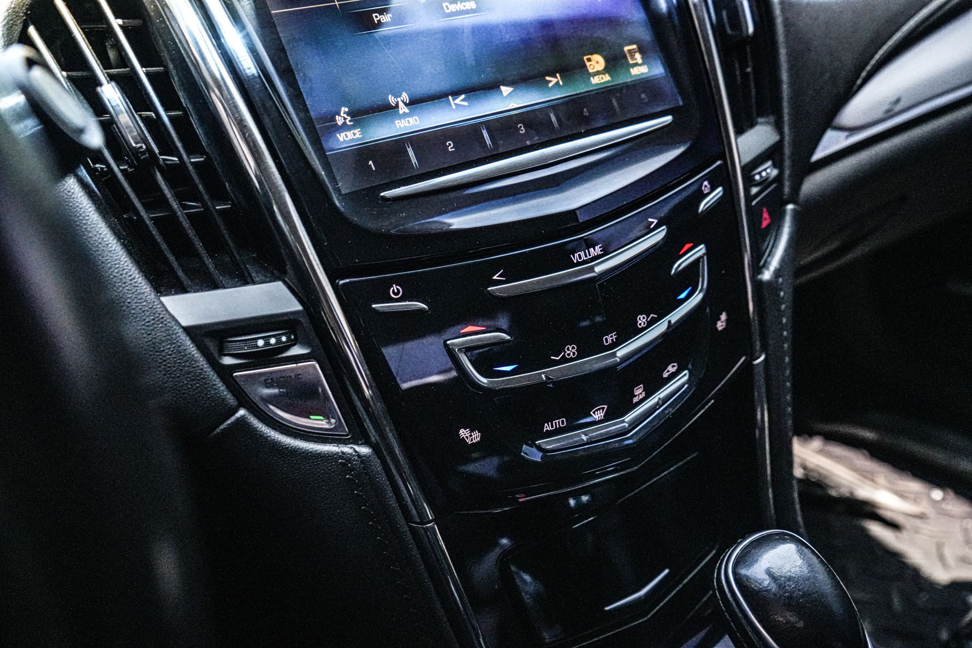 /firstmotors/2013-Cadillac-ATS-020086170973909523.jpg