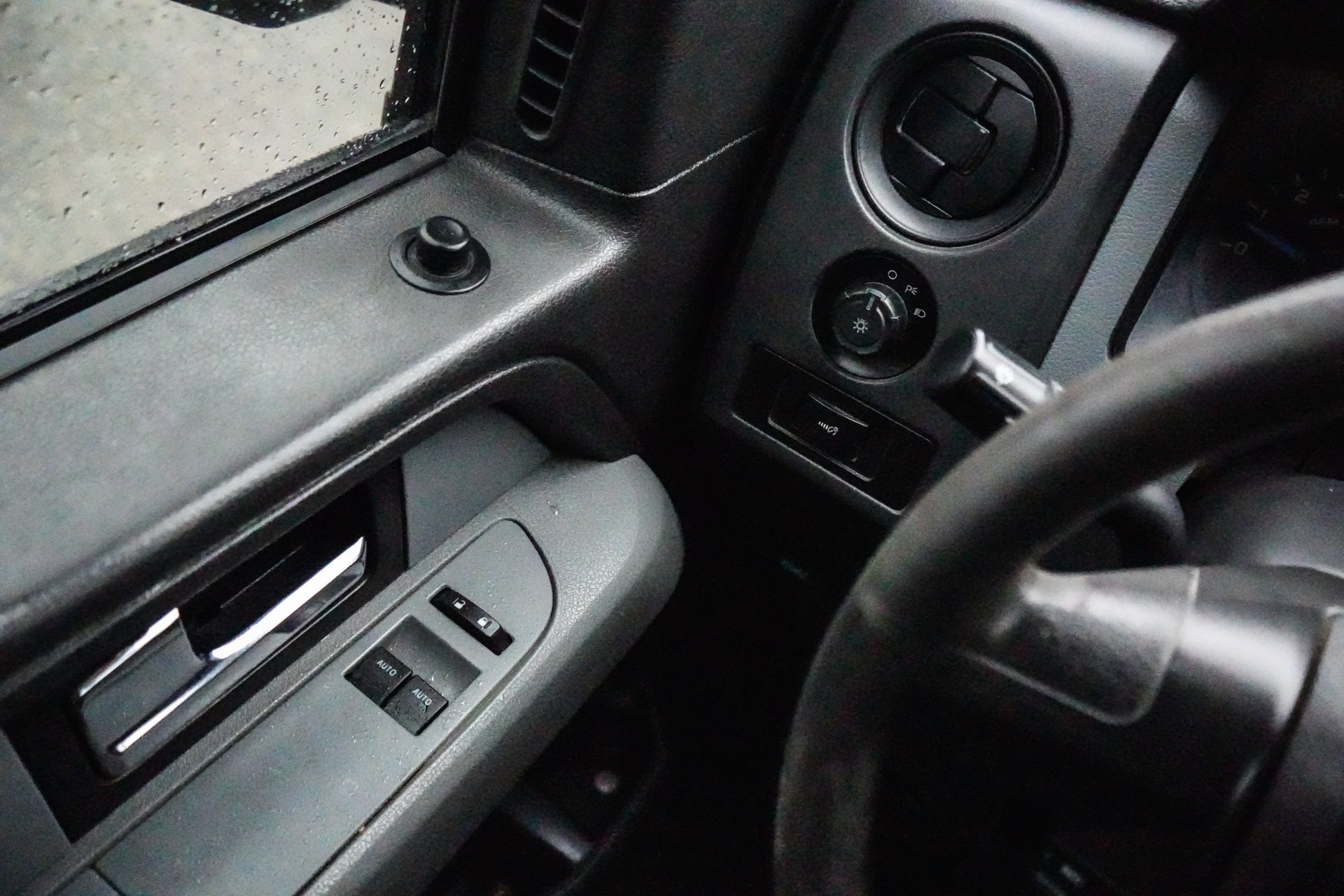 /firstmotors/2013-Ford-F-150-15027704196294933.jpg