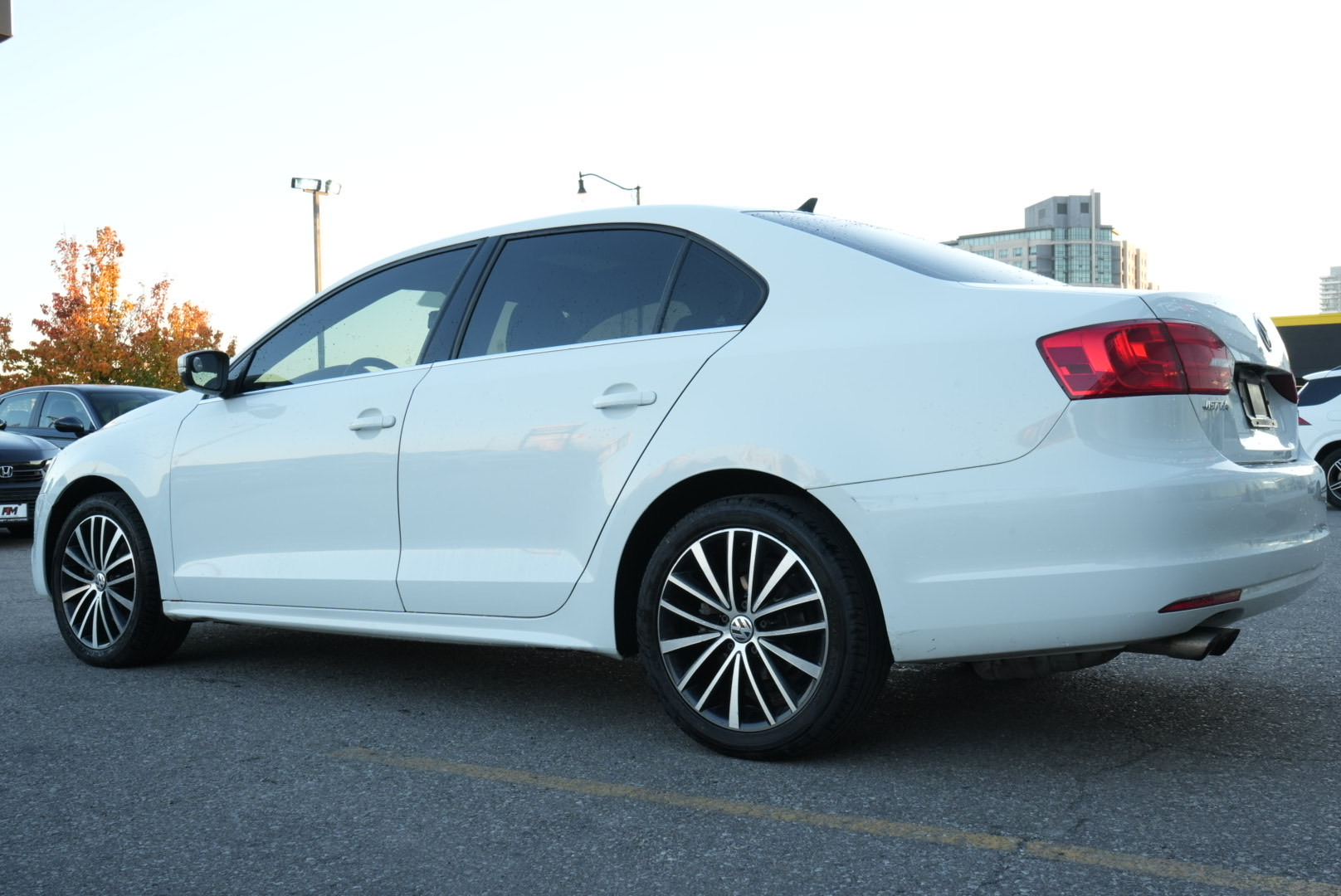 /firstmotors/2014-Volkswagen-Jetta-22386167069027718.jpg