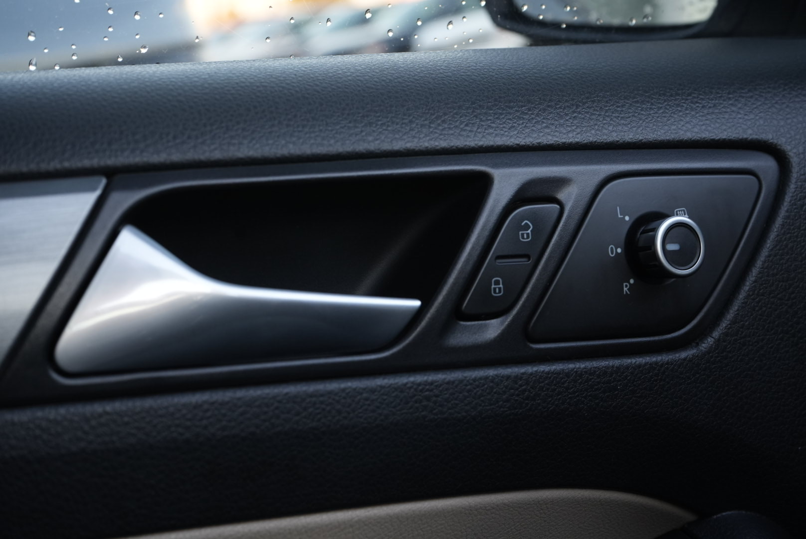 /firstmotors/2014-Volkswagen-Jetta-5840728782614715.jpg