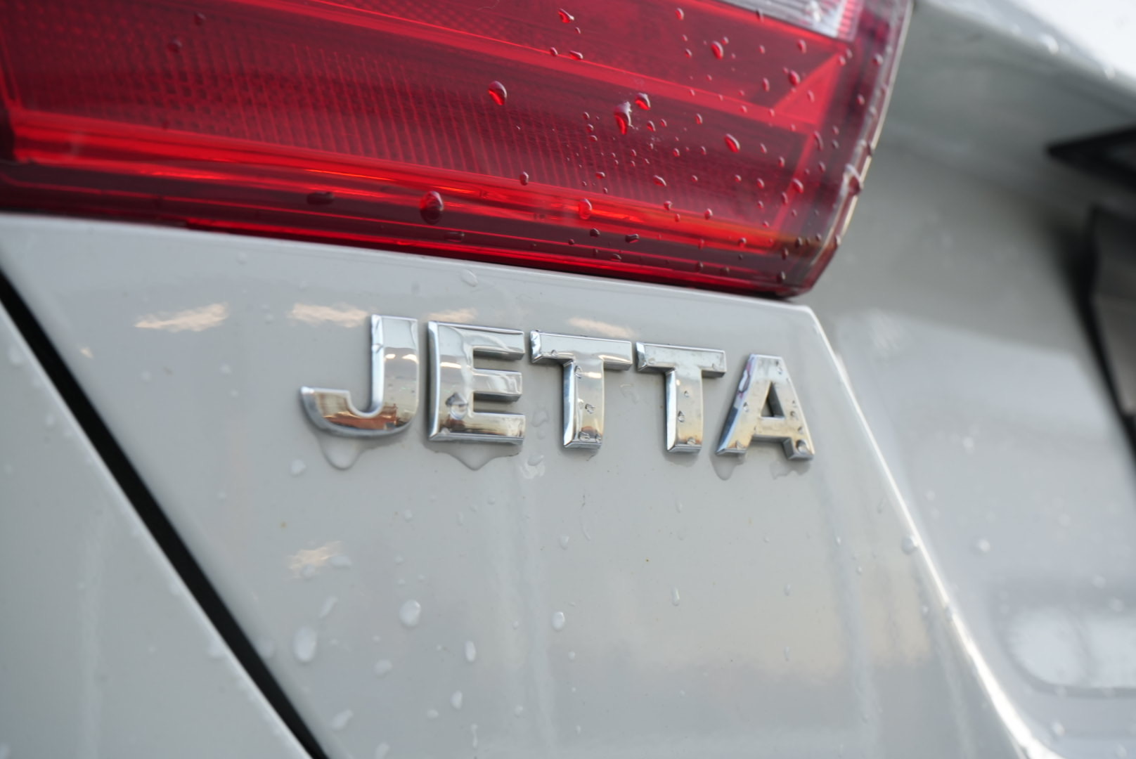 /firstmotors/2014-Volkswagen-Jetta-7793850241186611.jpg