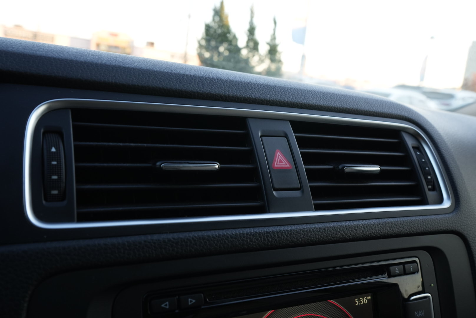 /firstmotors/2014-Volkswagen-Jetta-8873160589665614.jpg