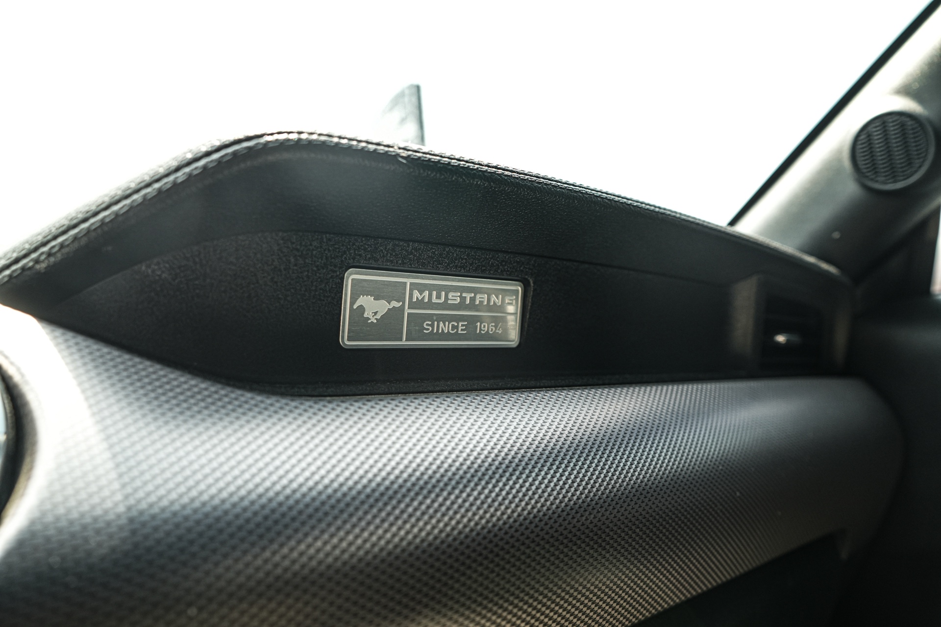 /firstmotors/2015-Ford-Mustang-8874535205347638.jpg
