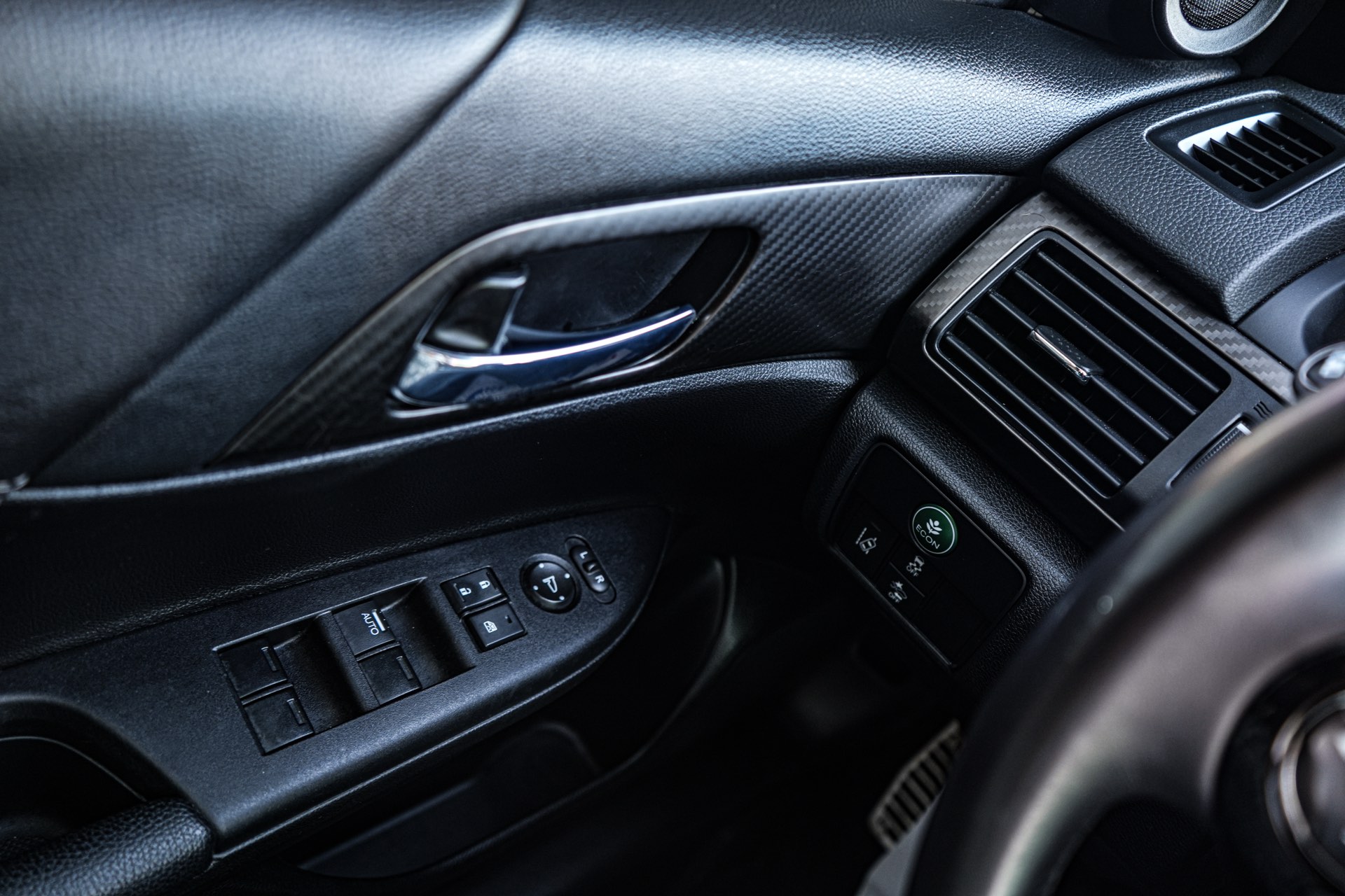 /firstmotors/2016-Honda-Accord-19254104054011556.jpg