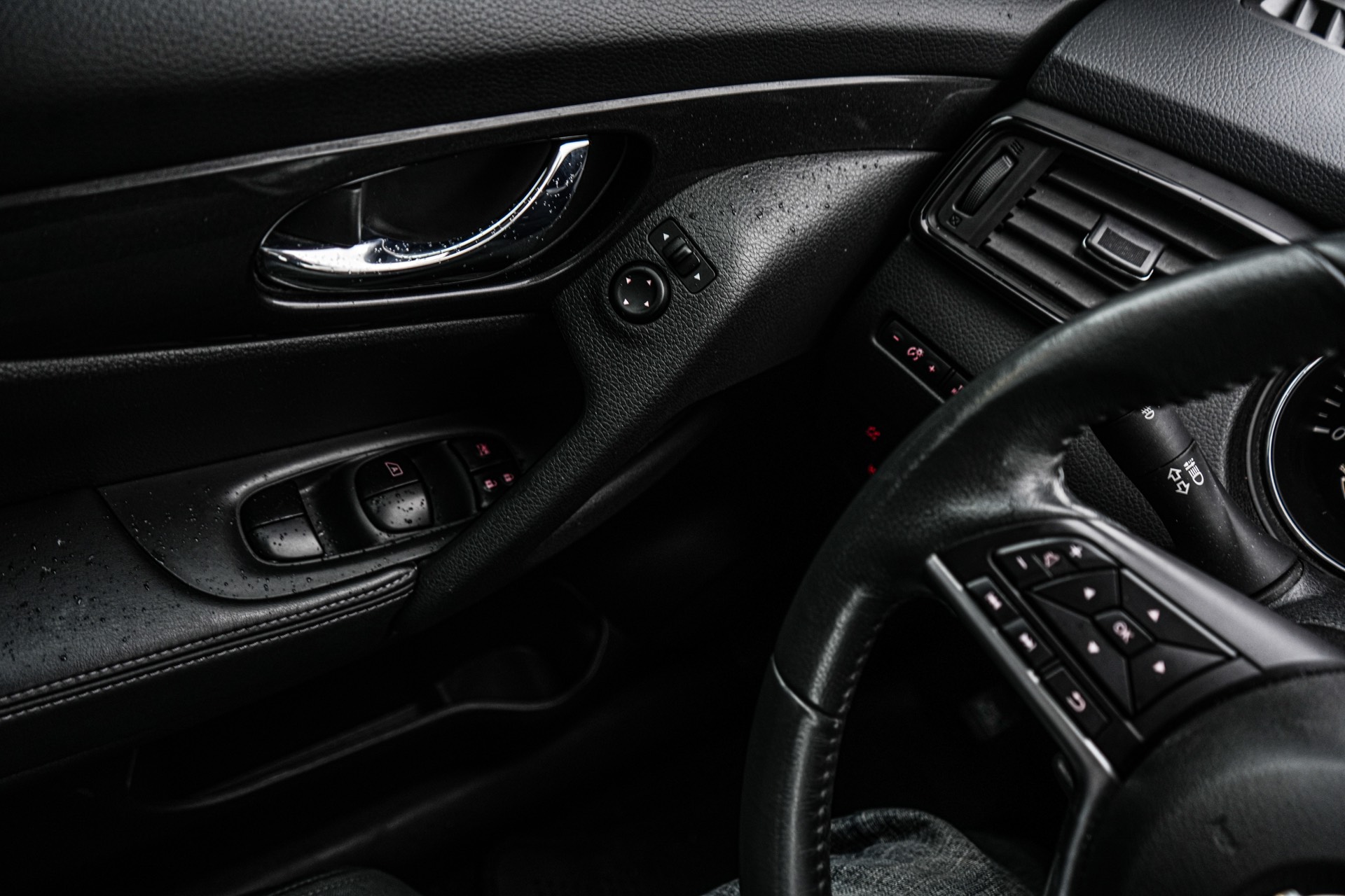 /firstmotors/2017-Nissan-Rogue-9370336280149523.jpg