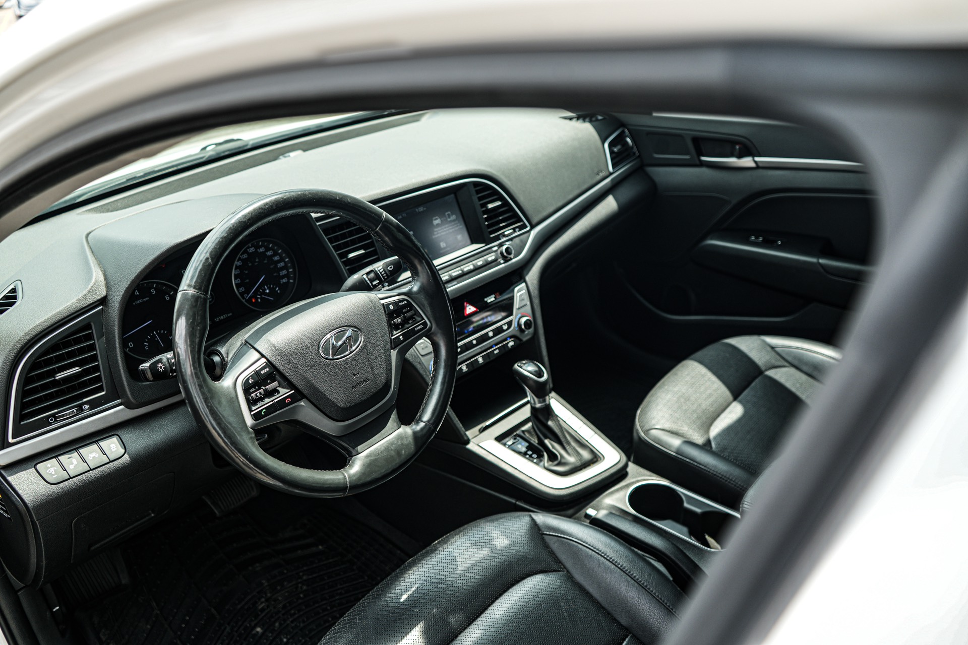 /firstmotors/2018-Hyundai-Elantra-6702207729153222.jpg