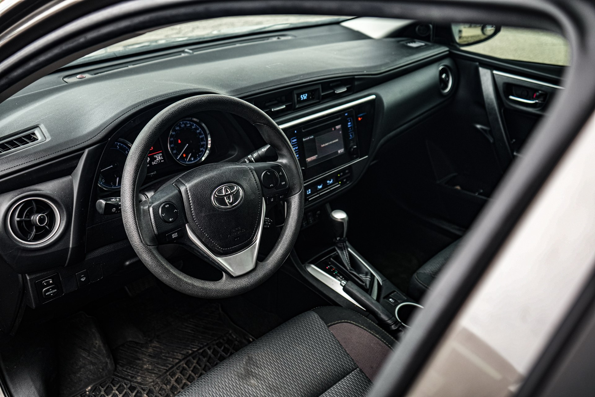 /firstmotors/2019-Toyota-Corolla-7996347527849328.jpg