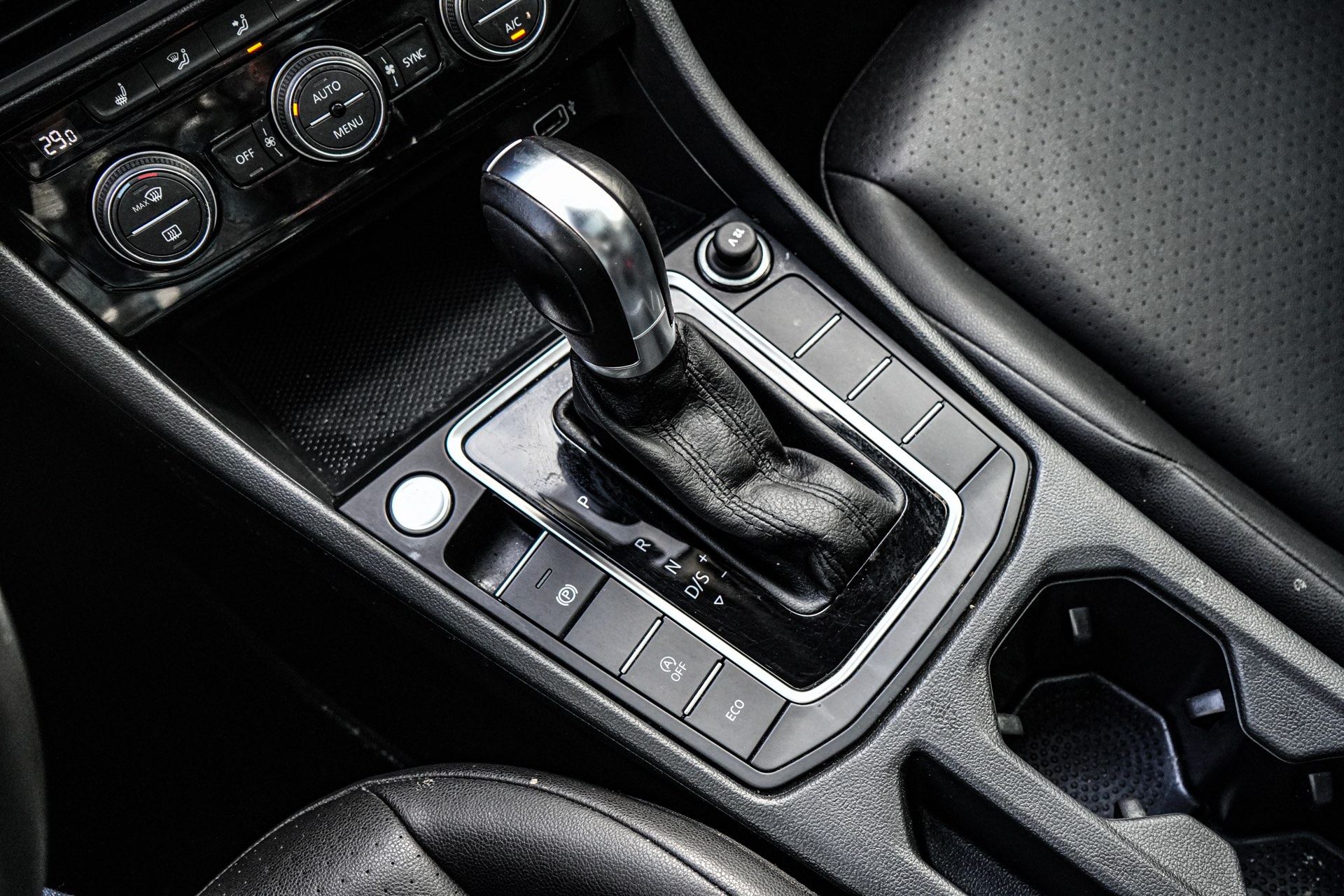 /firstmotors/2019-Volkswagen-Jetta-7301809423242218.jpg