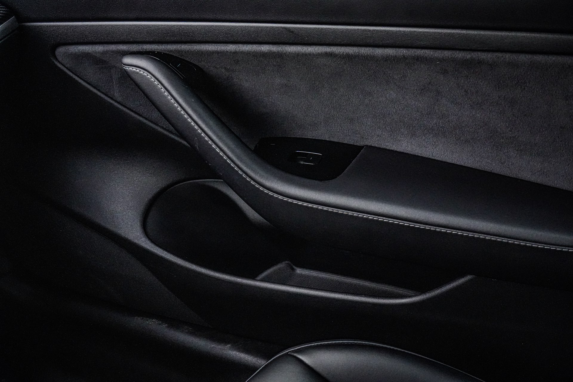 /firstmotors/2020-Tesla-Model3-5415259935006995.jpg