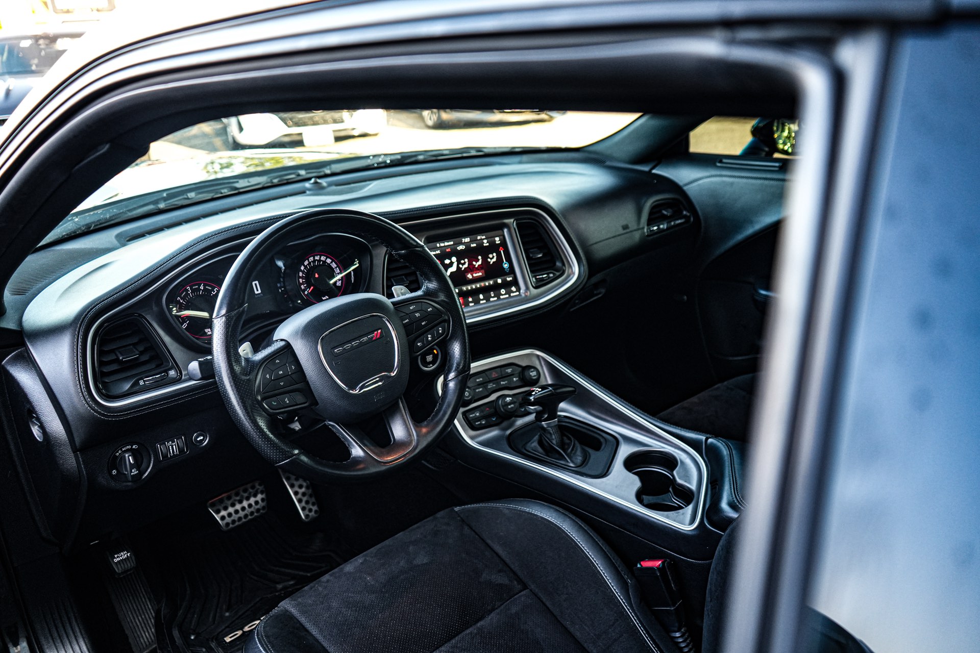 /firstmotors/2021-Dodge-Challenger-9211548798636677.jpg