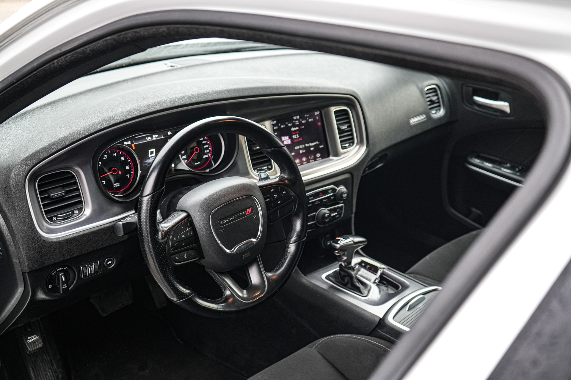 /firstmotors/2021-Dodge-Charger-837466018158771.jpg