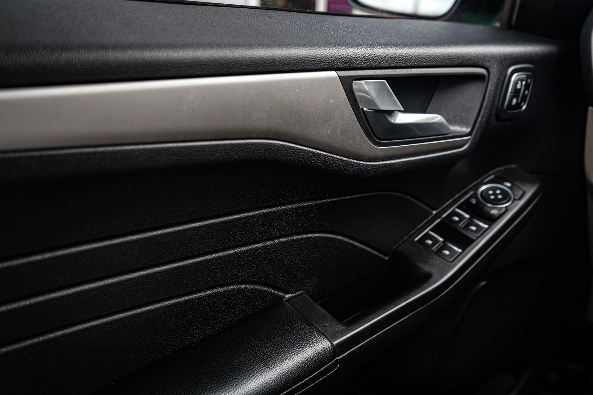 /firstmotors/2021-Ford-Escape-4537101945138151.jpg