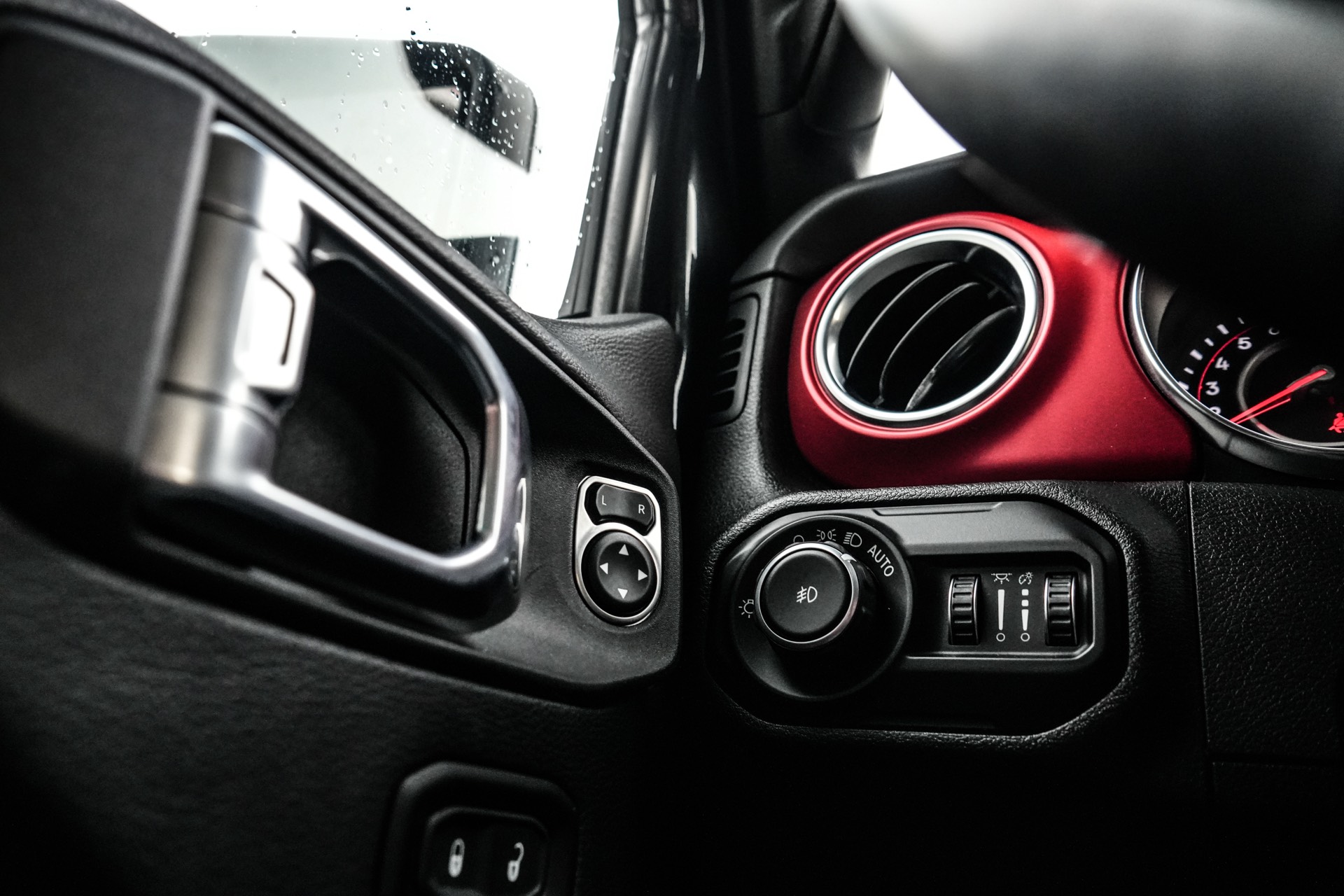 /firstmotors/2021-Jeep-Wrangler-9568742550984213.jpg