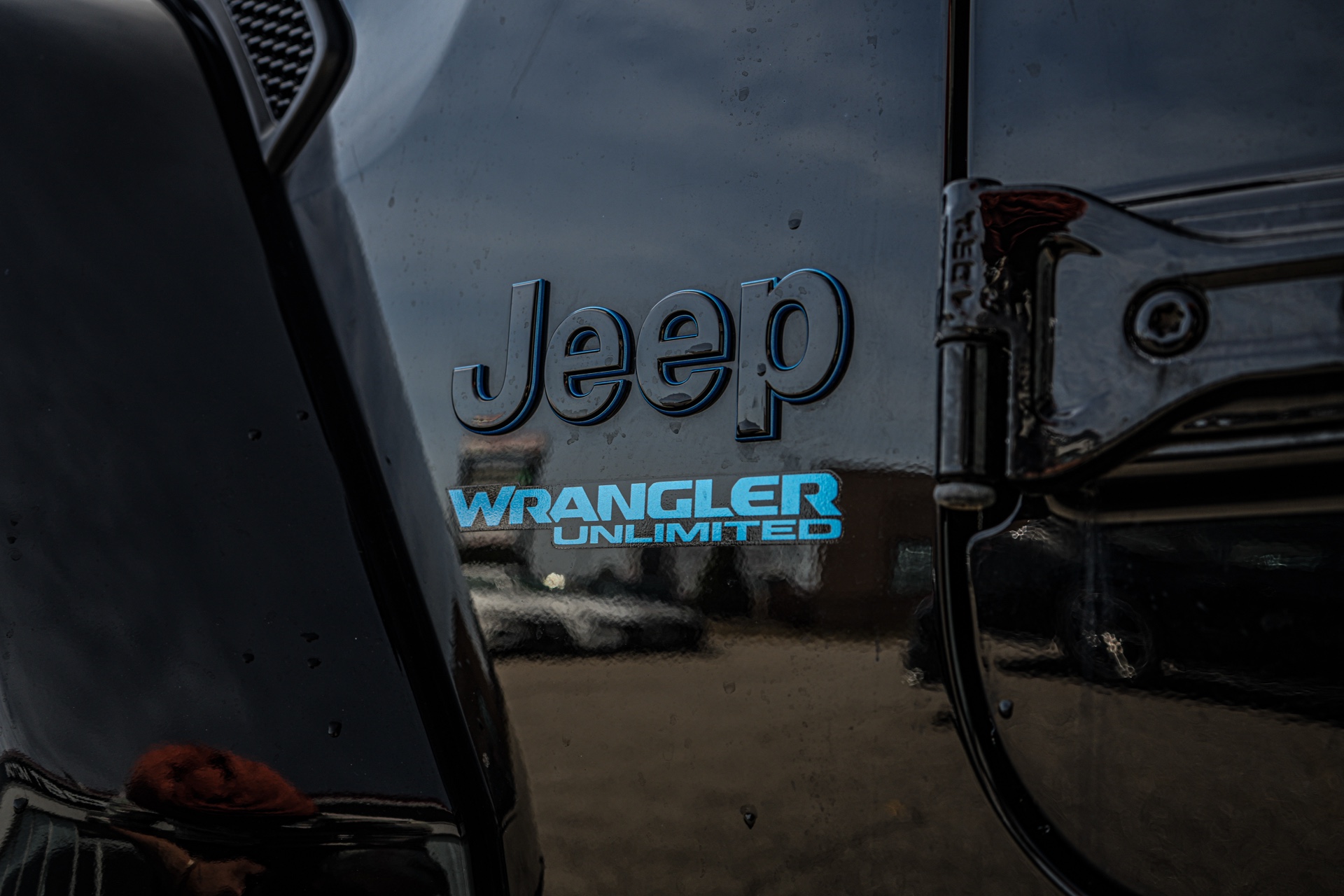 /firstmotors/2021-Jeep-Wrangler4xe-3047461353668619.jpg