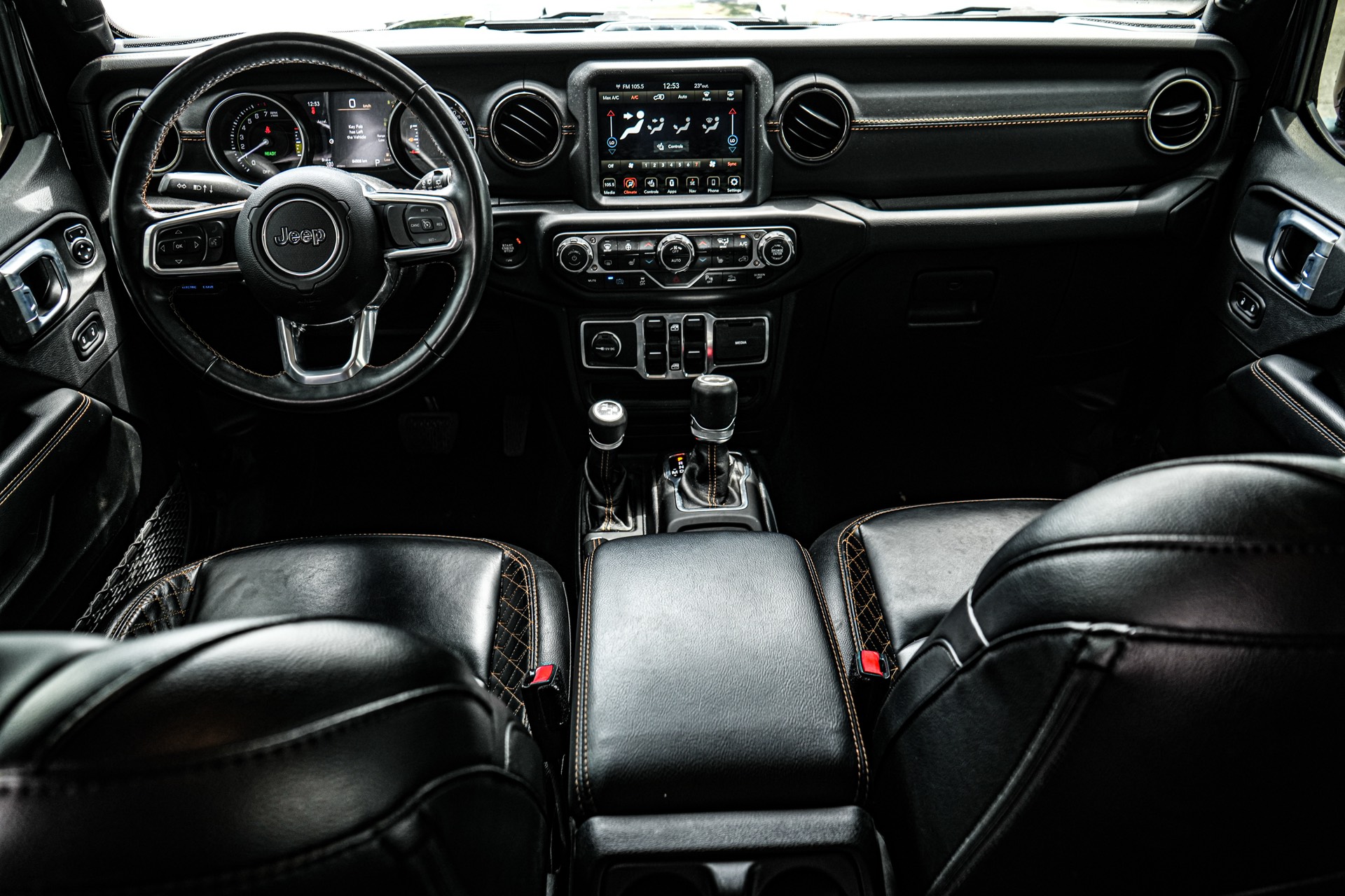 /firstmotors/2021-Jeep-Wrangler4xe-5013294078165758.jpg