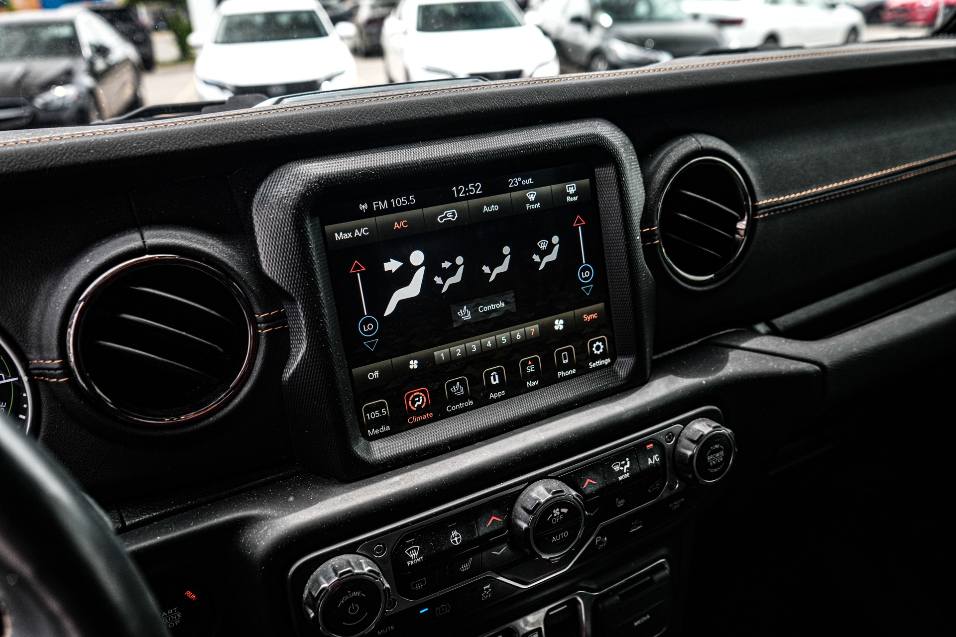 /firstmotors/2021-Jeep-Wrangler4xe-7253702806561018.jpg